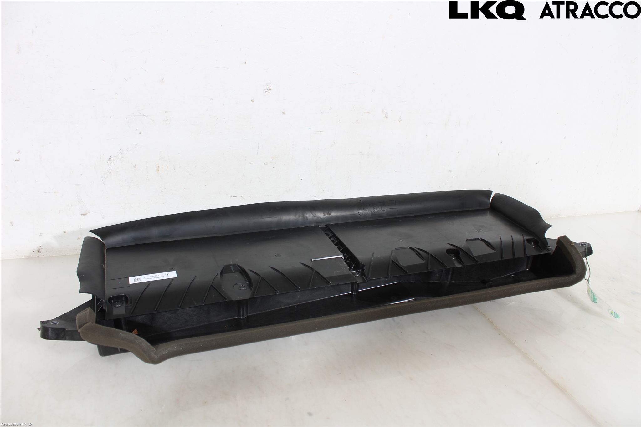 Tesla MODEL Y 21- Luftstyring Front