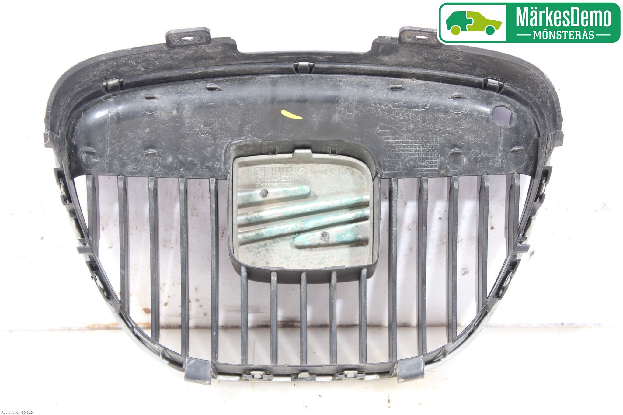 Seat IBIZA III 06-08 Grill Komplett