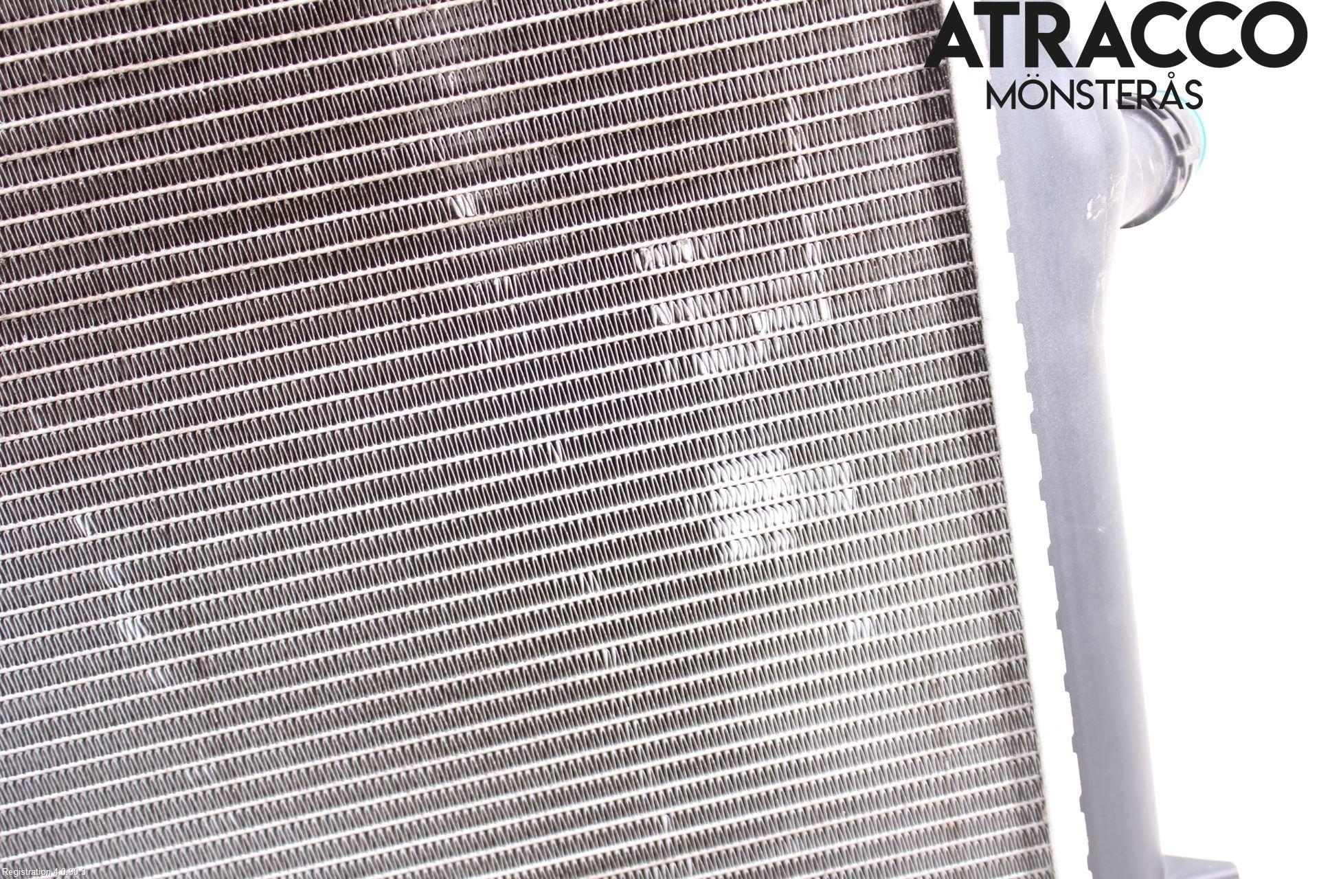 Volkswagen VW PASSAT 05-11 Radiator Manuell