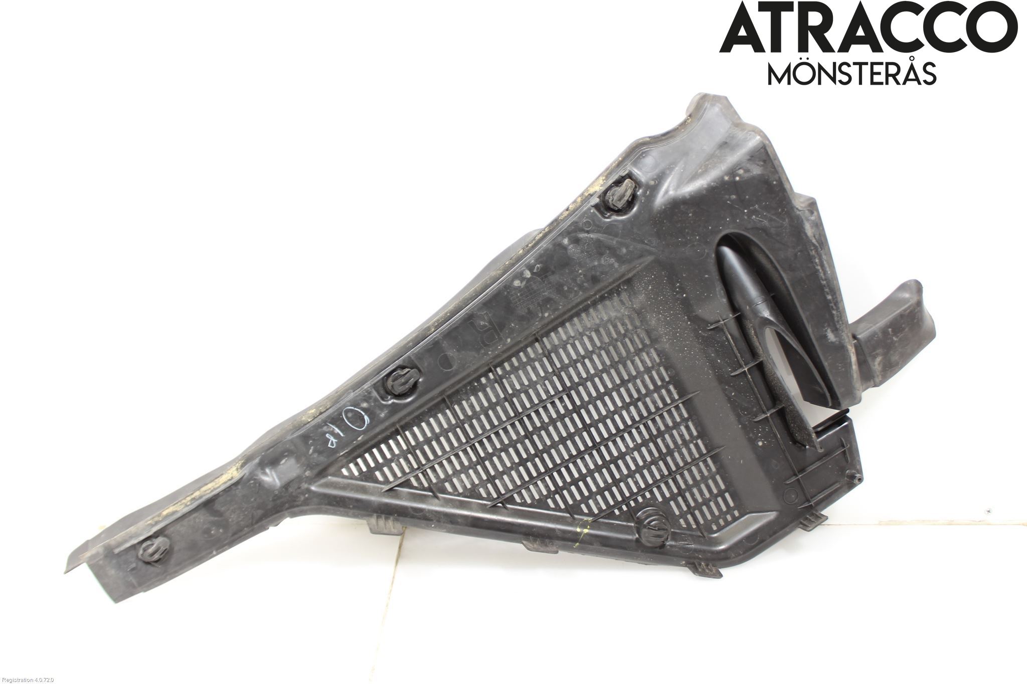 BMW X6 E71/E72   08-14 Visker Deksel-Grill-Under Frr