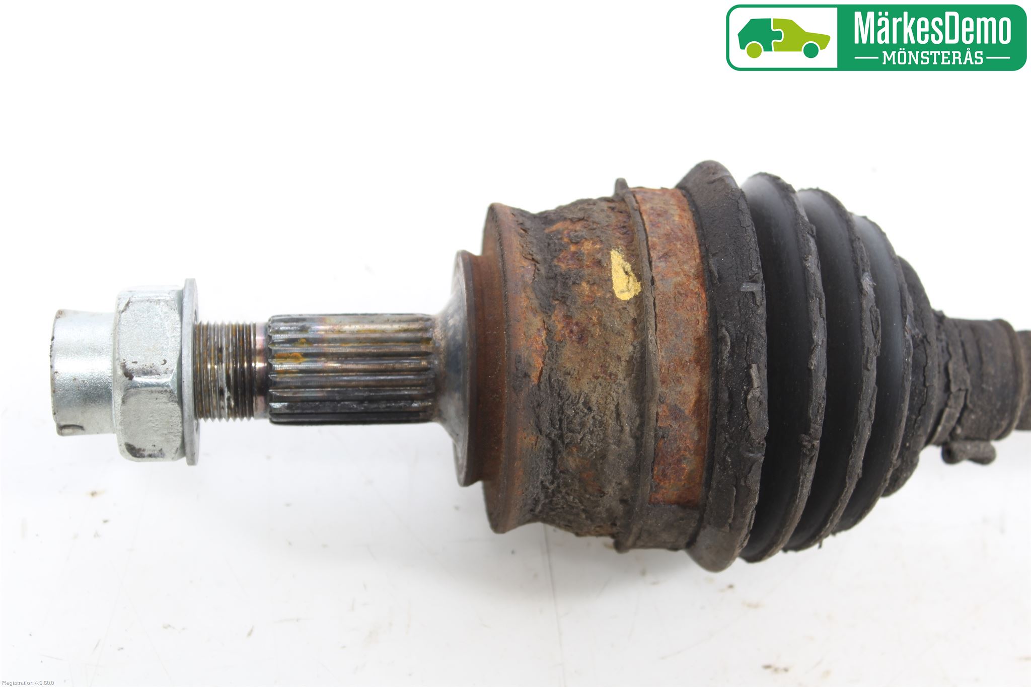 Opel CORSA D 07-14 Drivaksel Foran Kompl Venstre