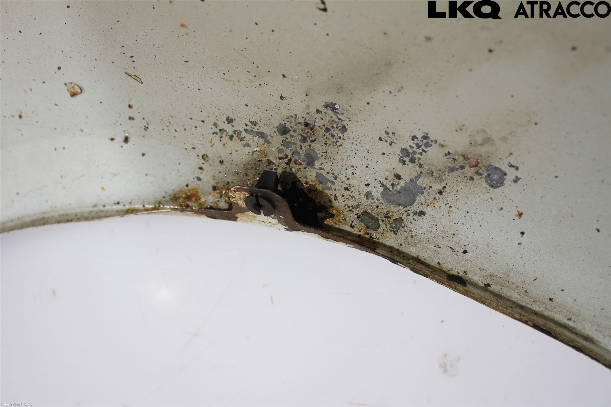 Volkswagen VW TOURAN 10-15 Skjerm Foran Venstre