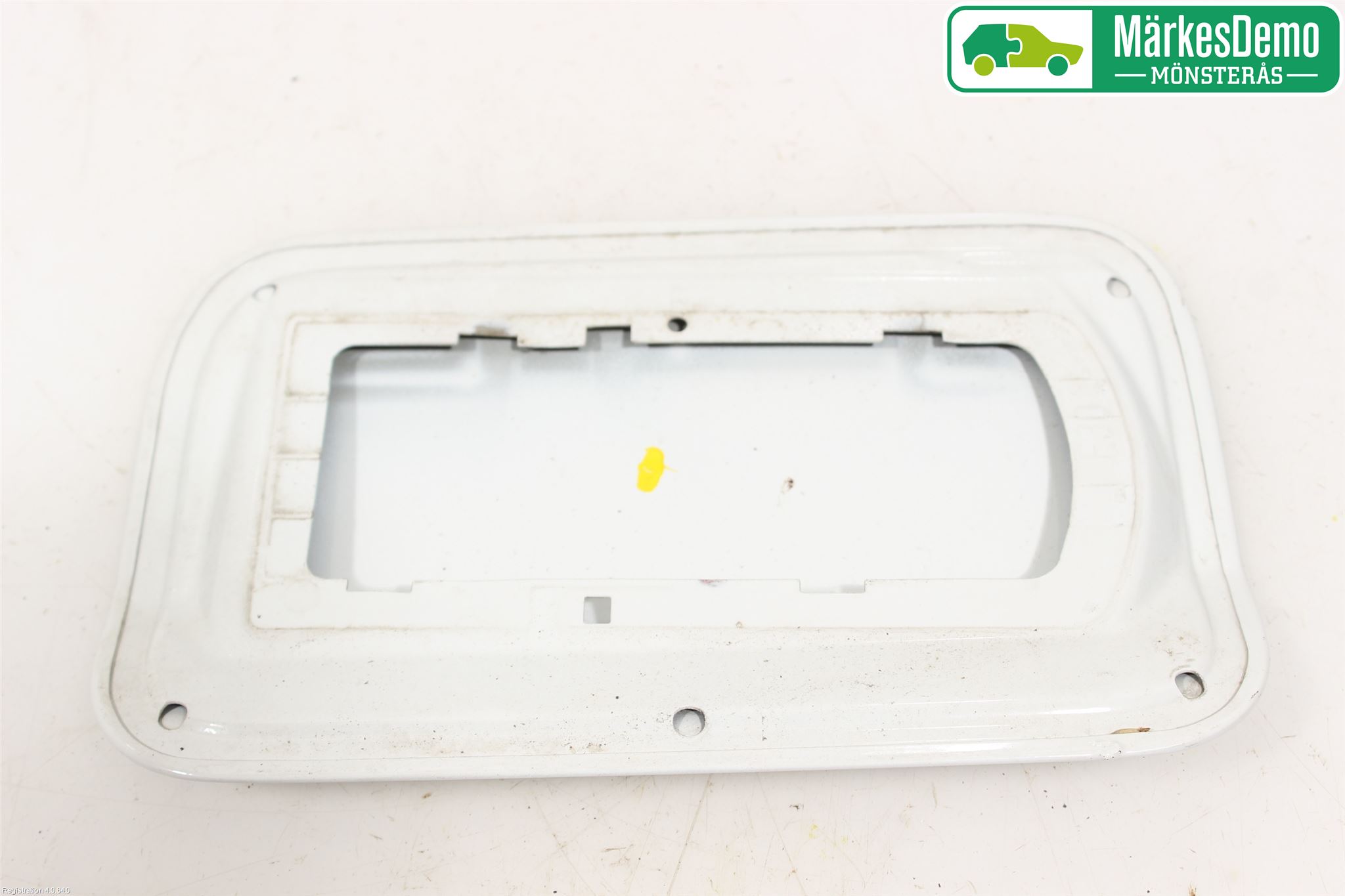 BMW 3 F30/F31/F80 12-19 Drivstoff Tankluke