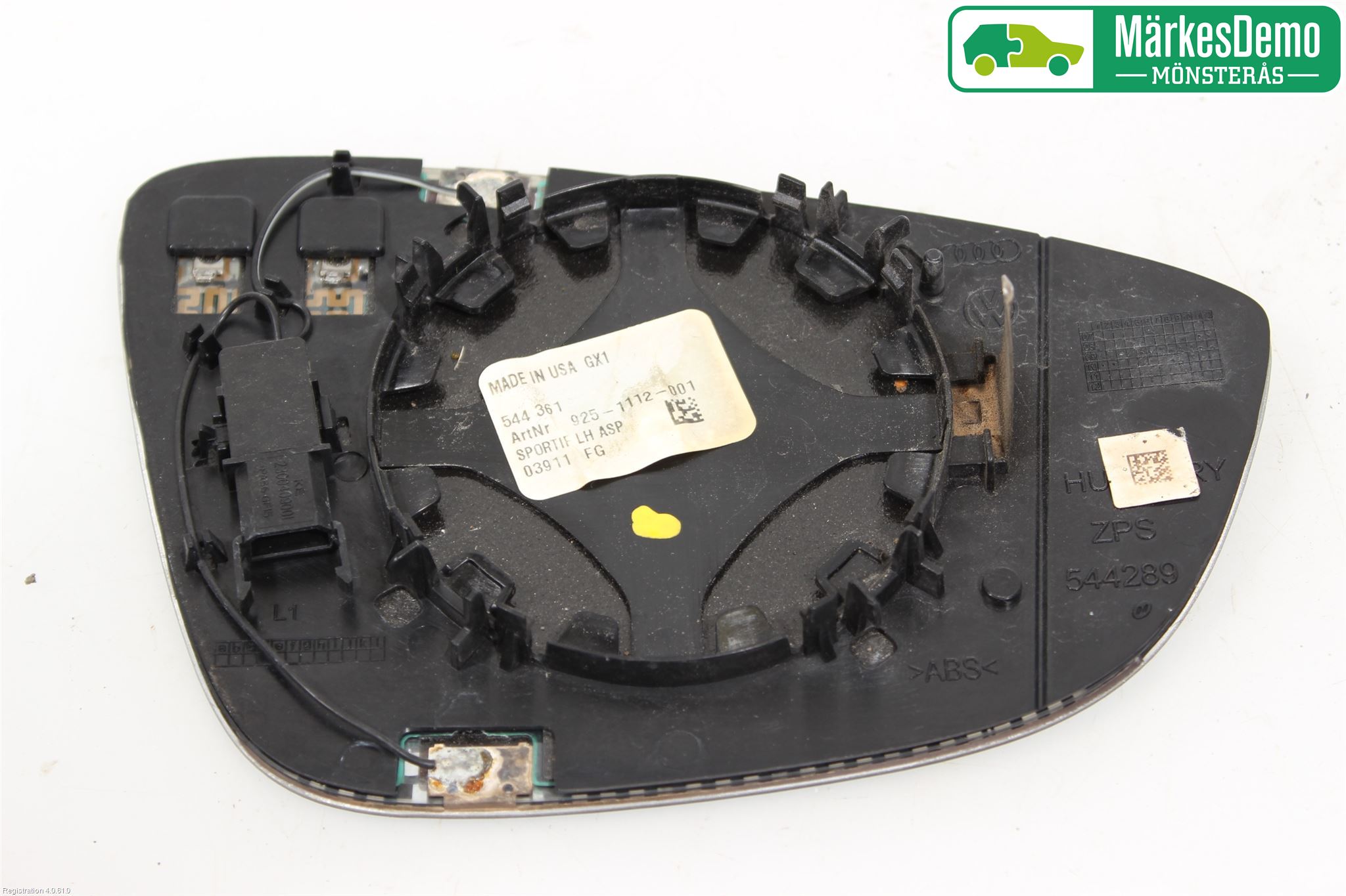 Volkswagen VW PASSAT 11-14 Speil Glass V