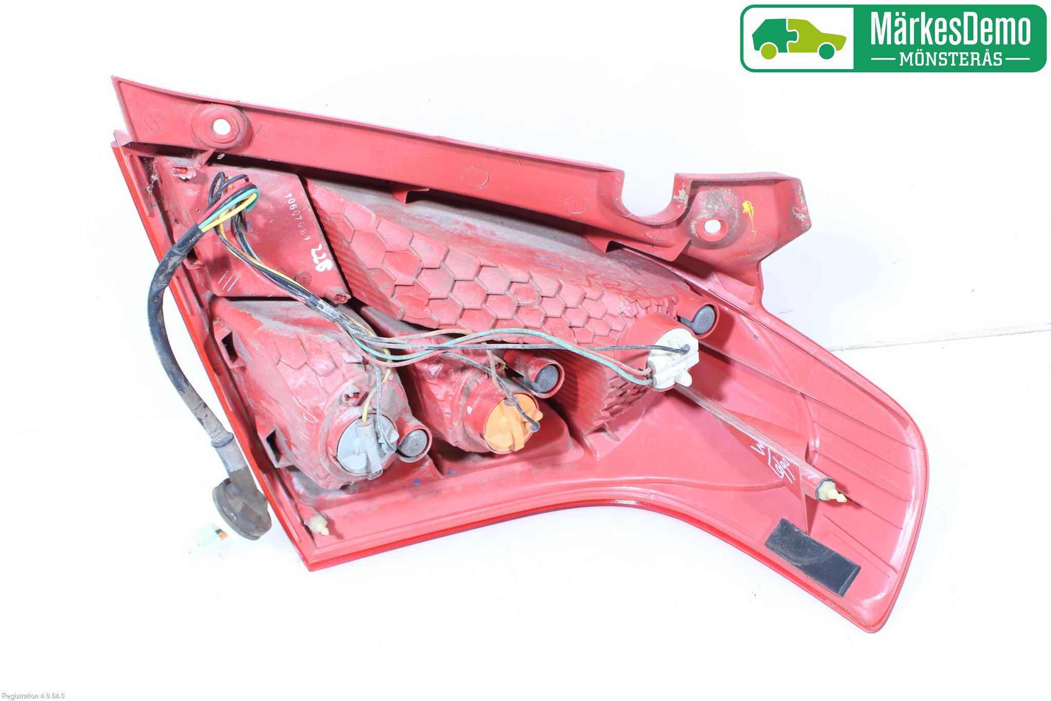 Suzuki SWIFT 05-10 Baklykt Venstre