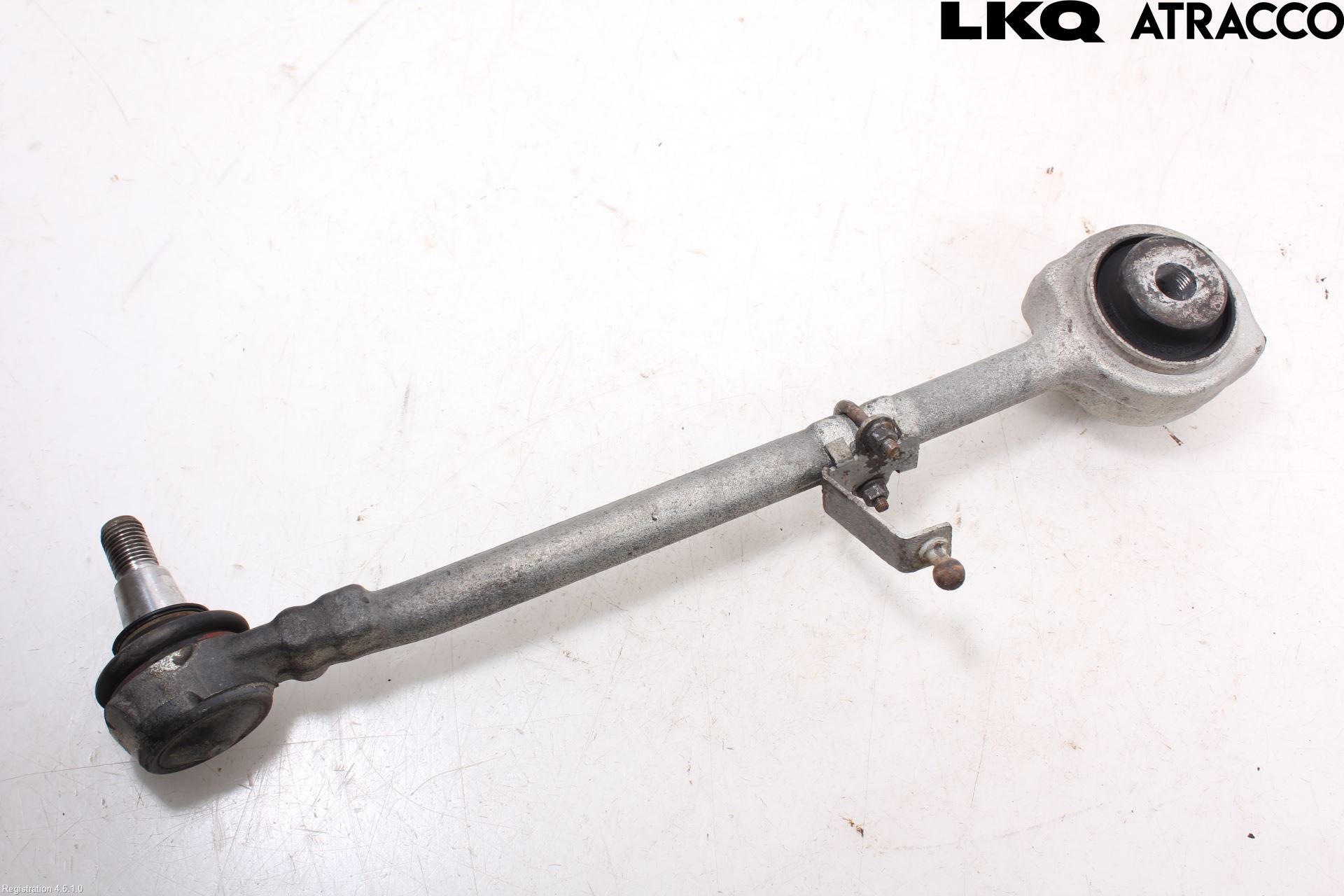 Mercedes-Benz MB CLS (C218/X218) 11-17 Bærearm Foran Venstre Nedre