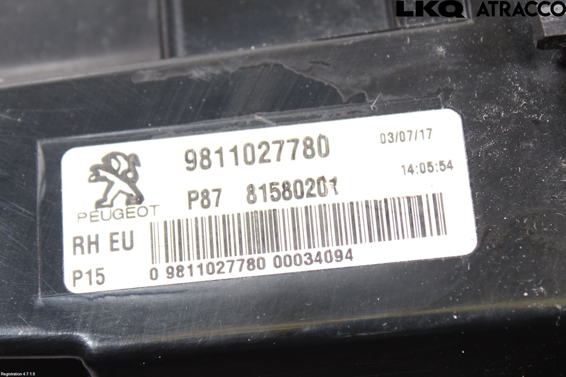 Peugeot 5008 17-24 Baklykt Høyre  På Luke(Indre)