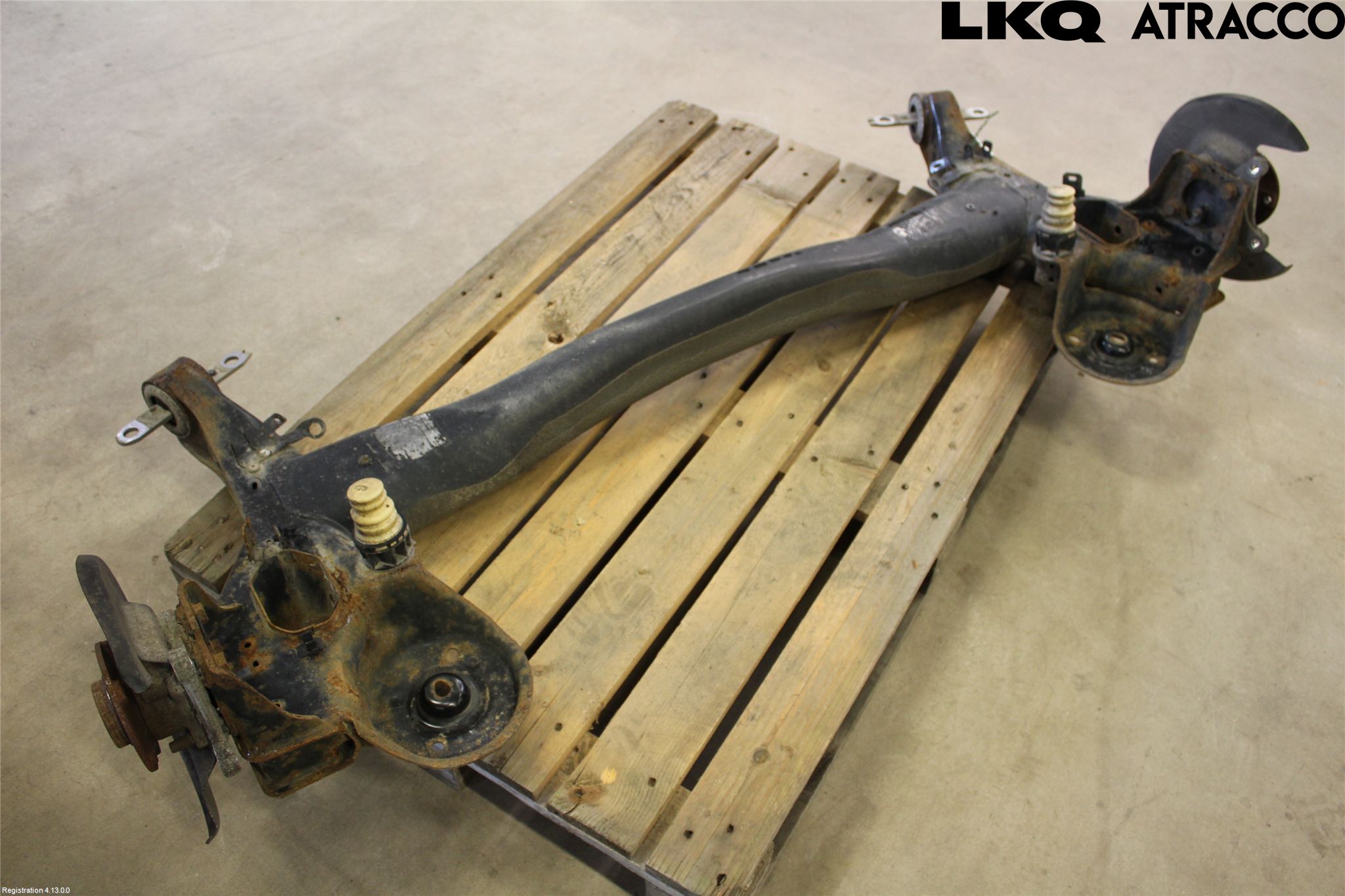 Peugeot 308 14-21 Bakaksel Feste Travers-Ramme