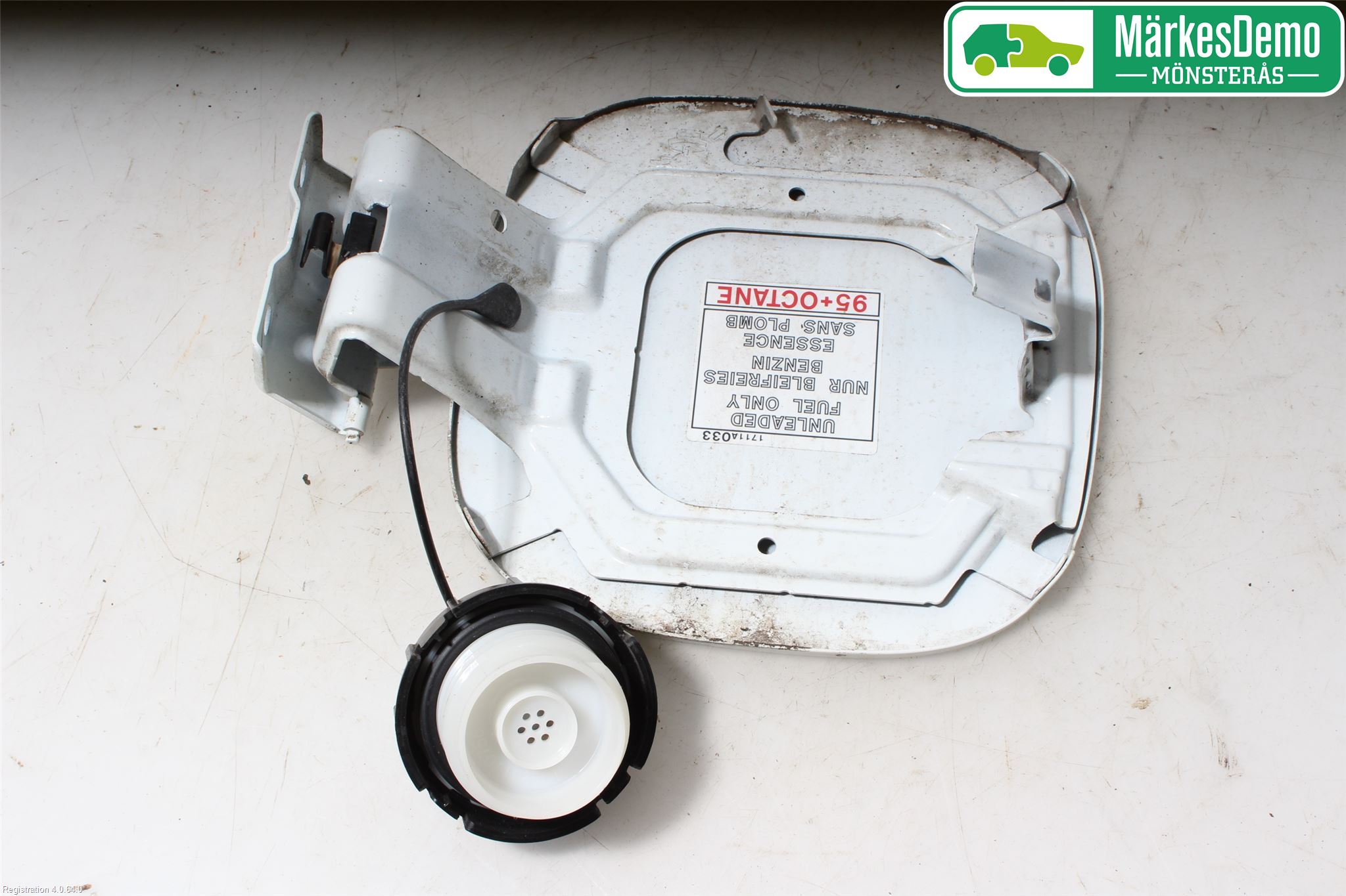 Mitsubishi OUTLANDER 13-21 Drivstoff Tankluke