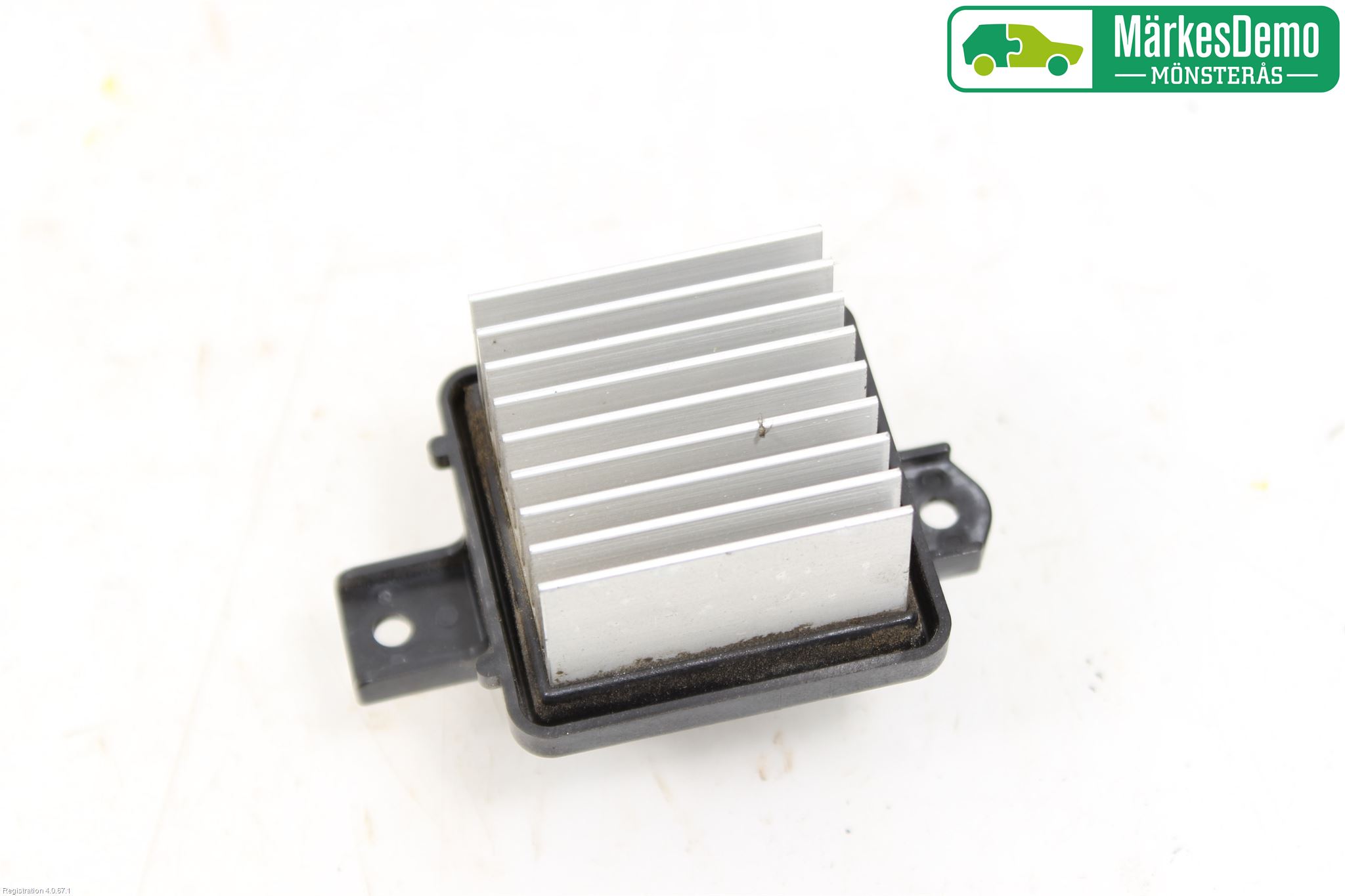 Mitsubishi L200 16-23 Varmeapparat Viftemotstand