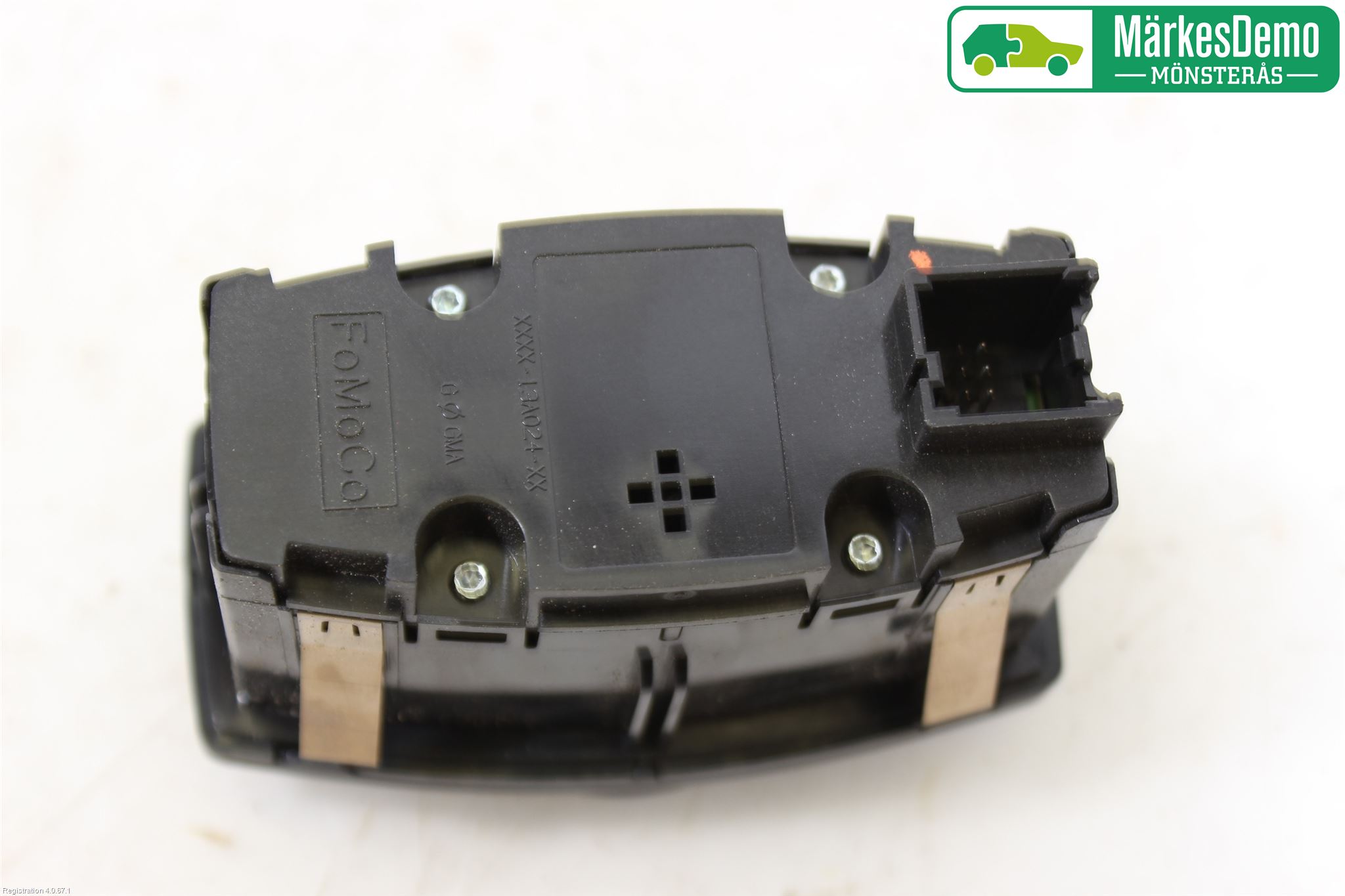 Ford FOCUS 11-14 Bryter Hovedlys