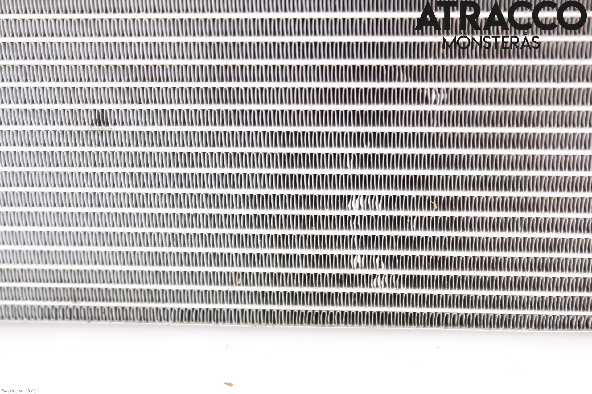 BMW 5 F10/F11/F18 09-17 Radiator Automat