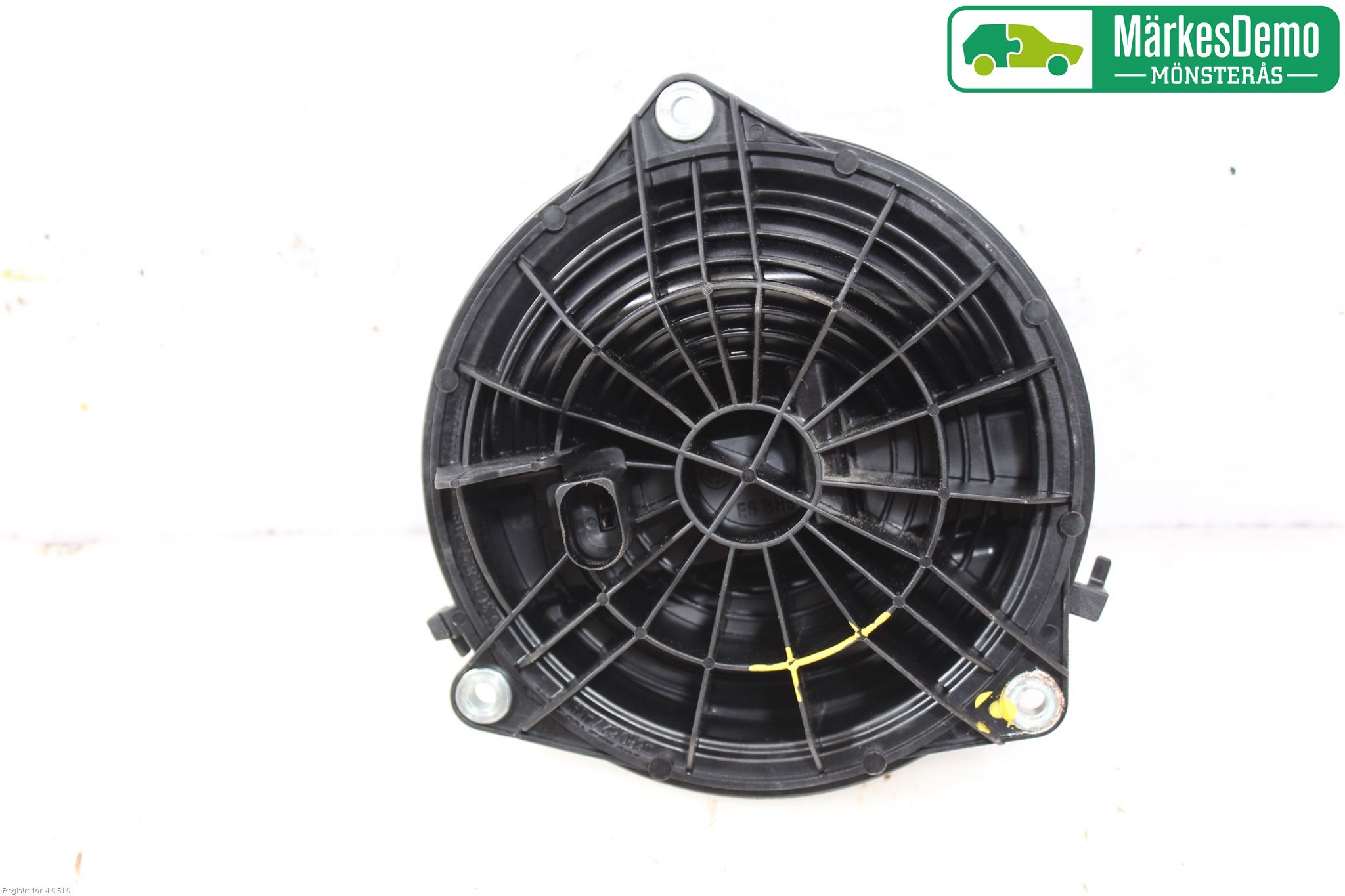 Volkswagen VW GOLF VI 09-13 Bakluke Handtak Ytre