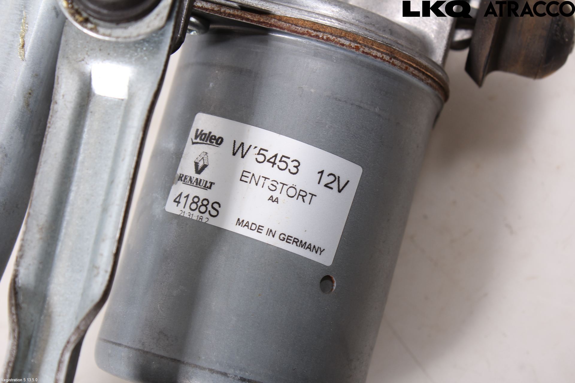 Nissan NV400 12-24 Viskermotor Frontrute