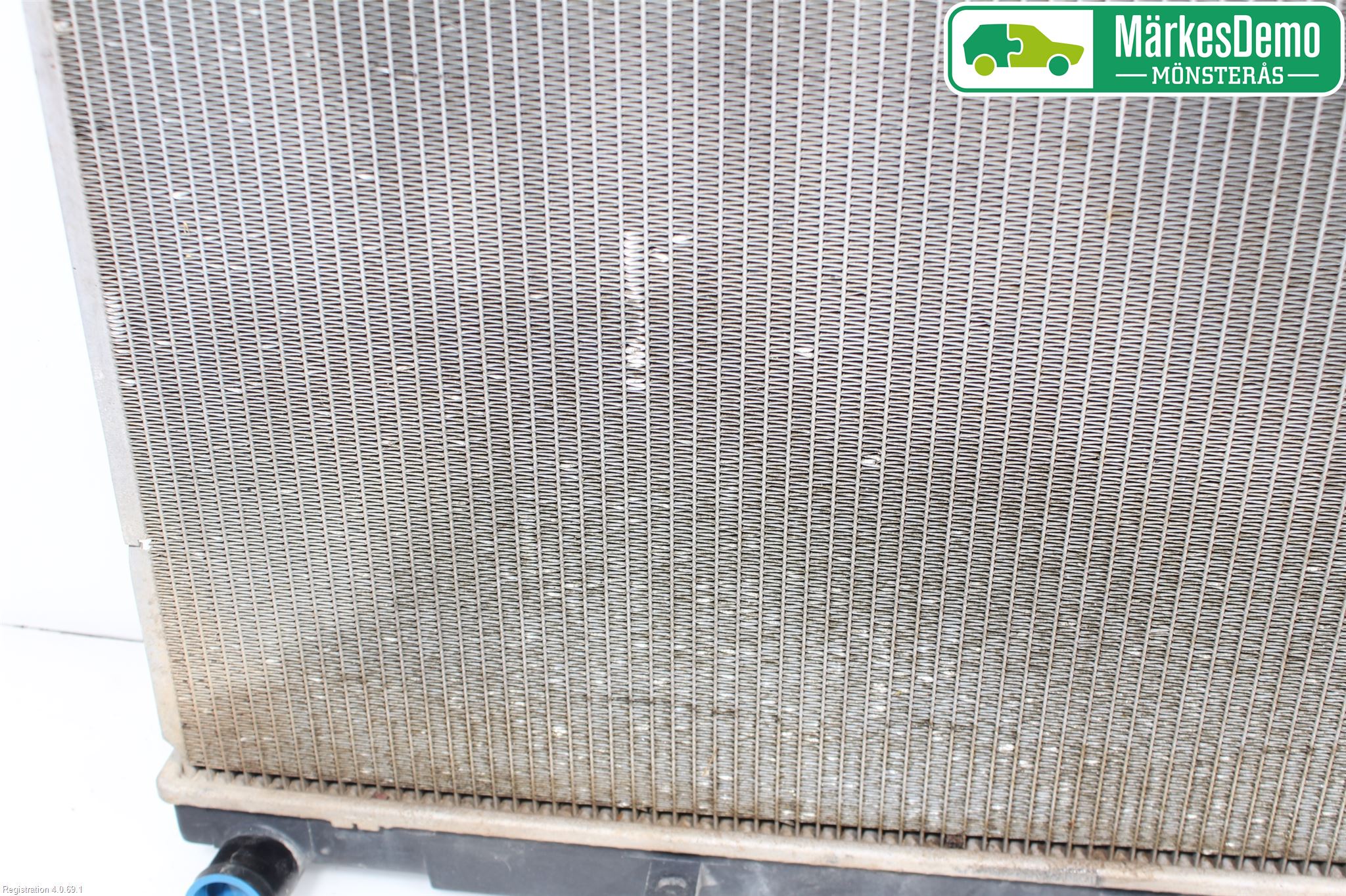 Nissan NAVARA 05-16 Radiator Manuell