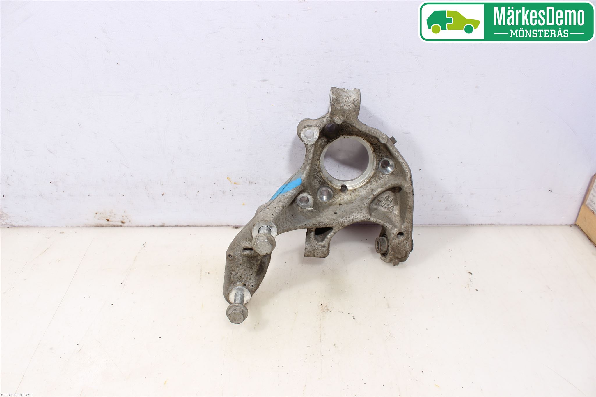 Volkswagen VW PASSAT 15-19 Spindel Hb