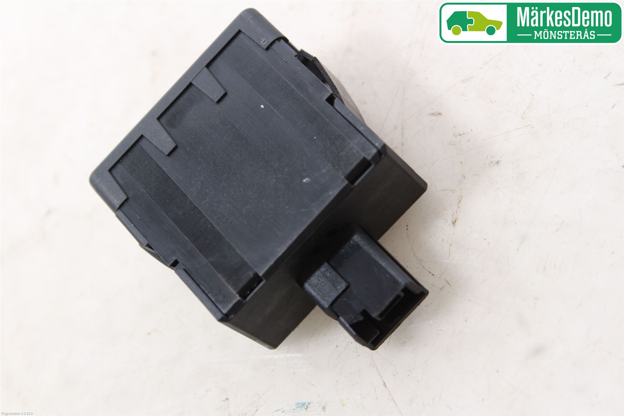 Peugeot PEUGOT 208 16-19 Frontlykt Lysspredderreg