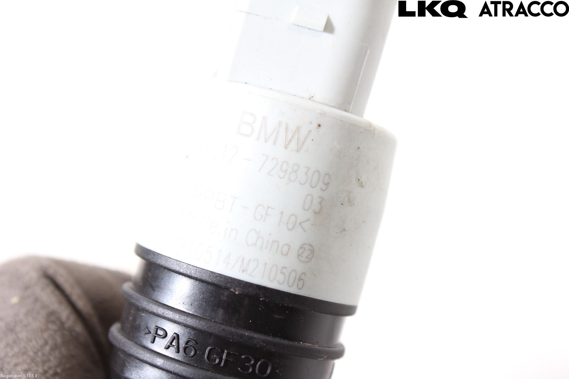 BMW 5 G30/G31/F90 17-23 Spylerpumpe Frontrute