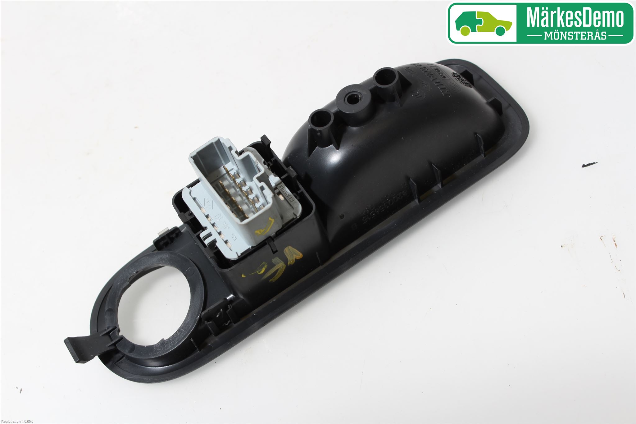 Renault CLIO III  09-12 Bryter Vindusheis
