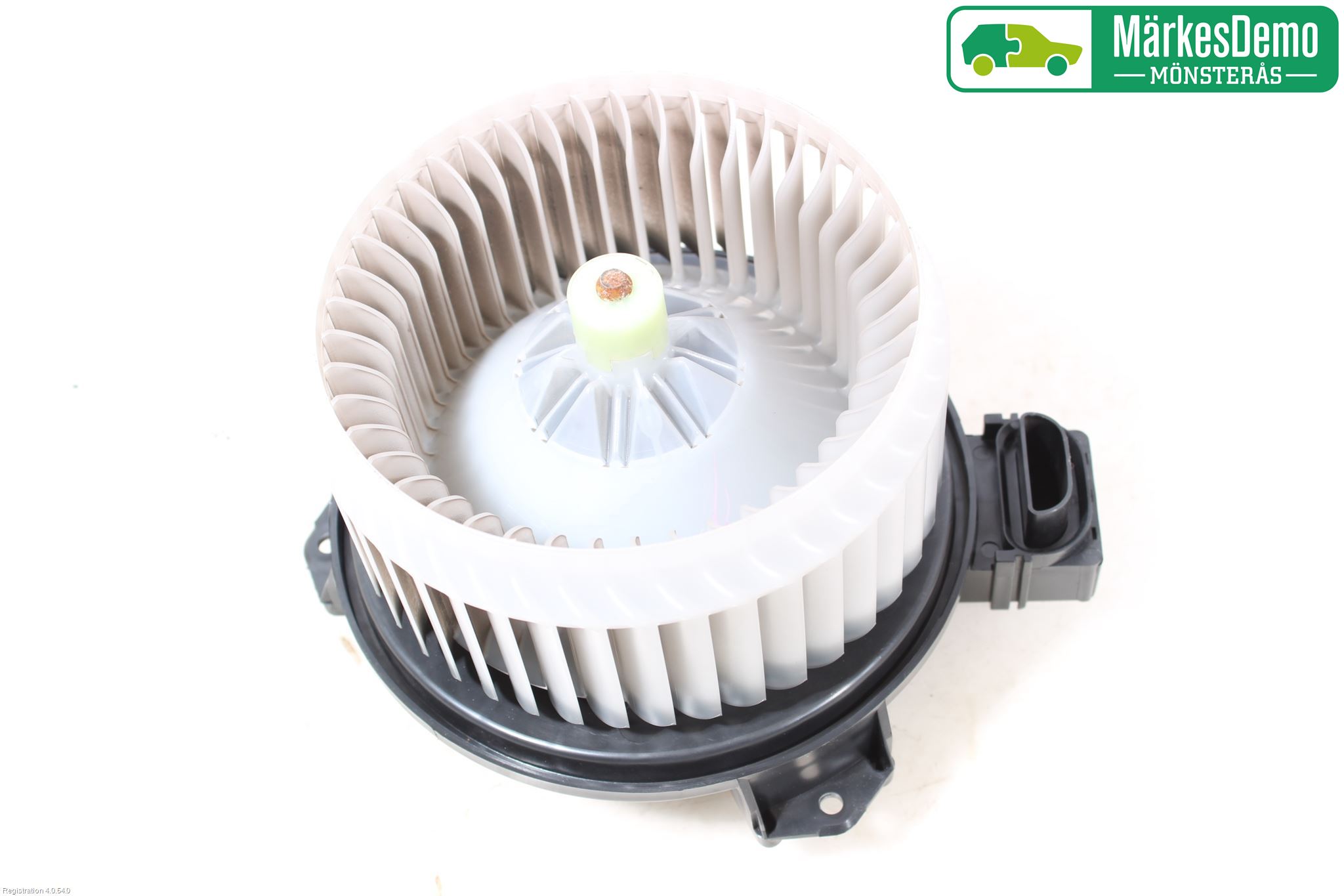 Toyota YARIS XP130 12-14 Varmeapparat Viftemotor