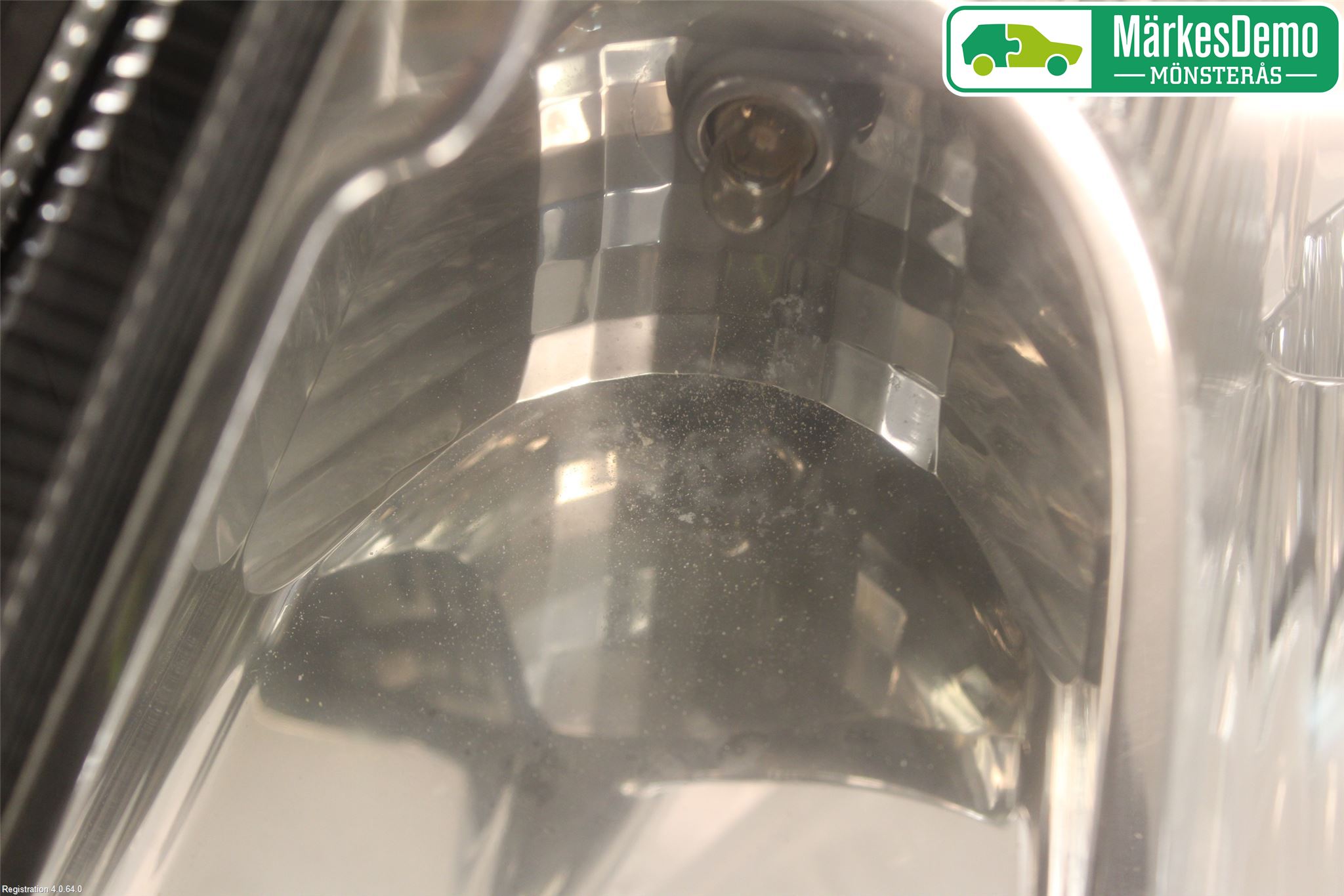 Renault TRAFIC   02-14 Frontlykt Venstre