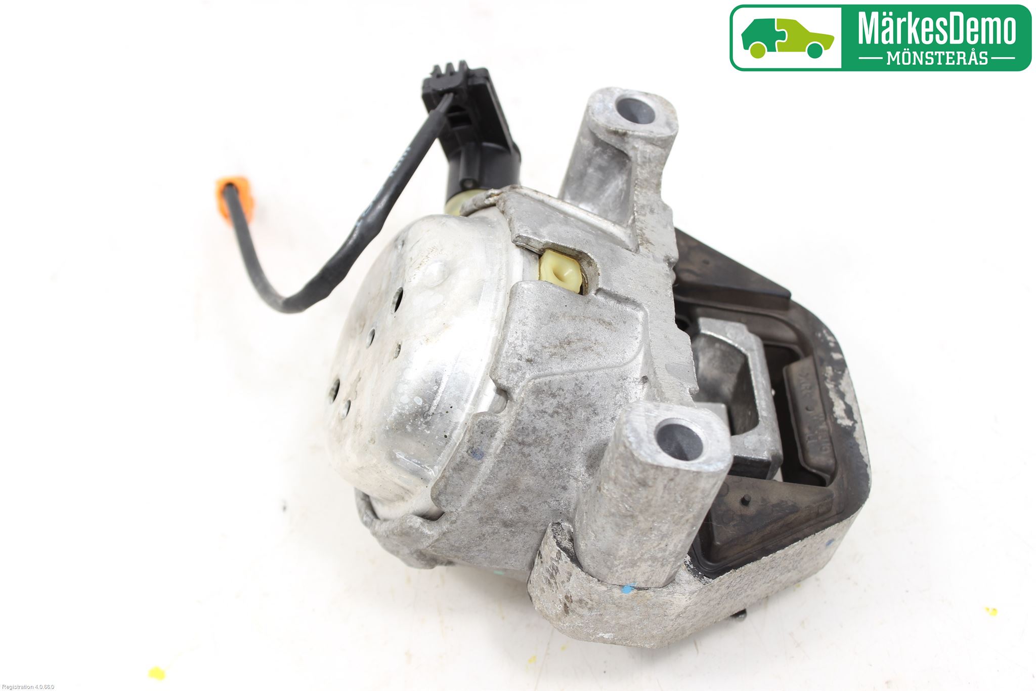 Audi A6 ALLROAD 12-18 Motor Feste Gummi