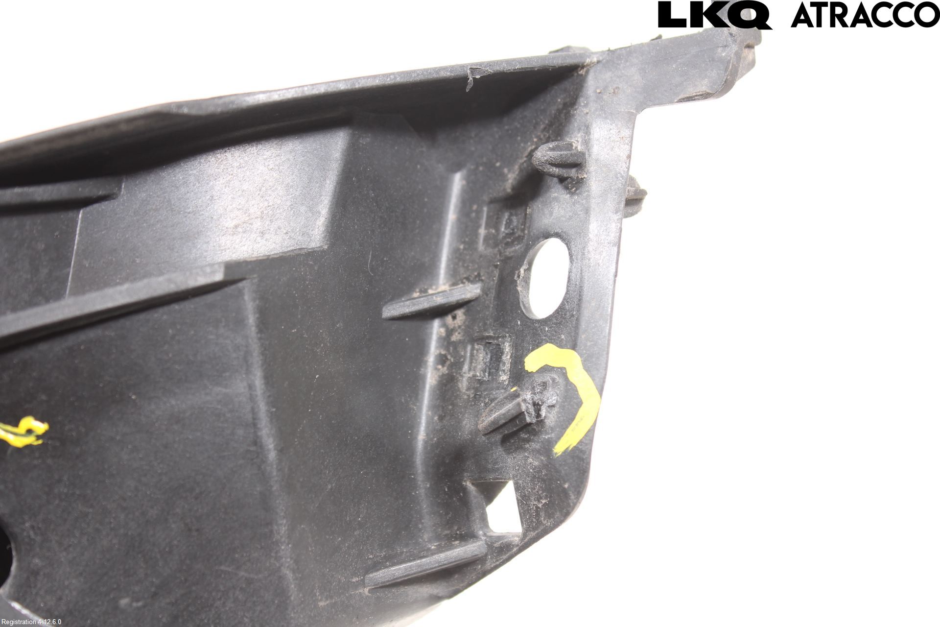 Audi A4/S4 08-11 Frontlykt Holder-Feste