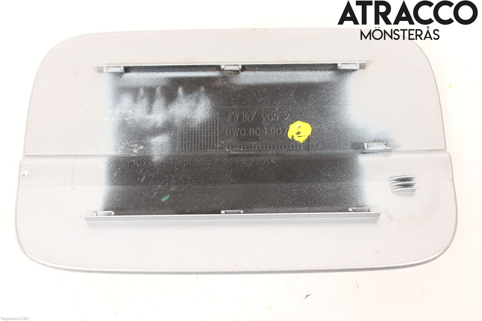 Audi A4/S4 B9 16-19 Drivstoff Tankluke