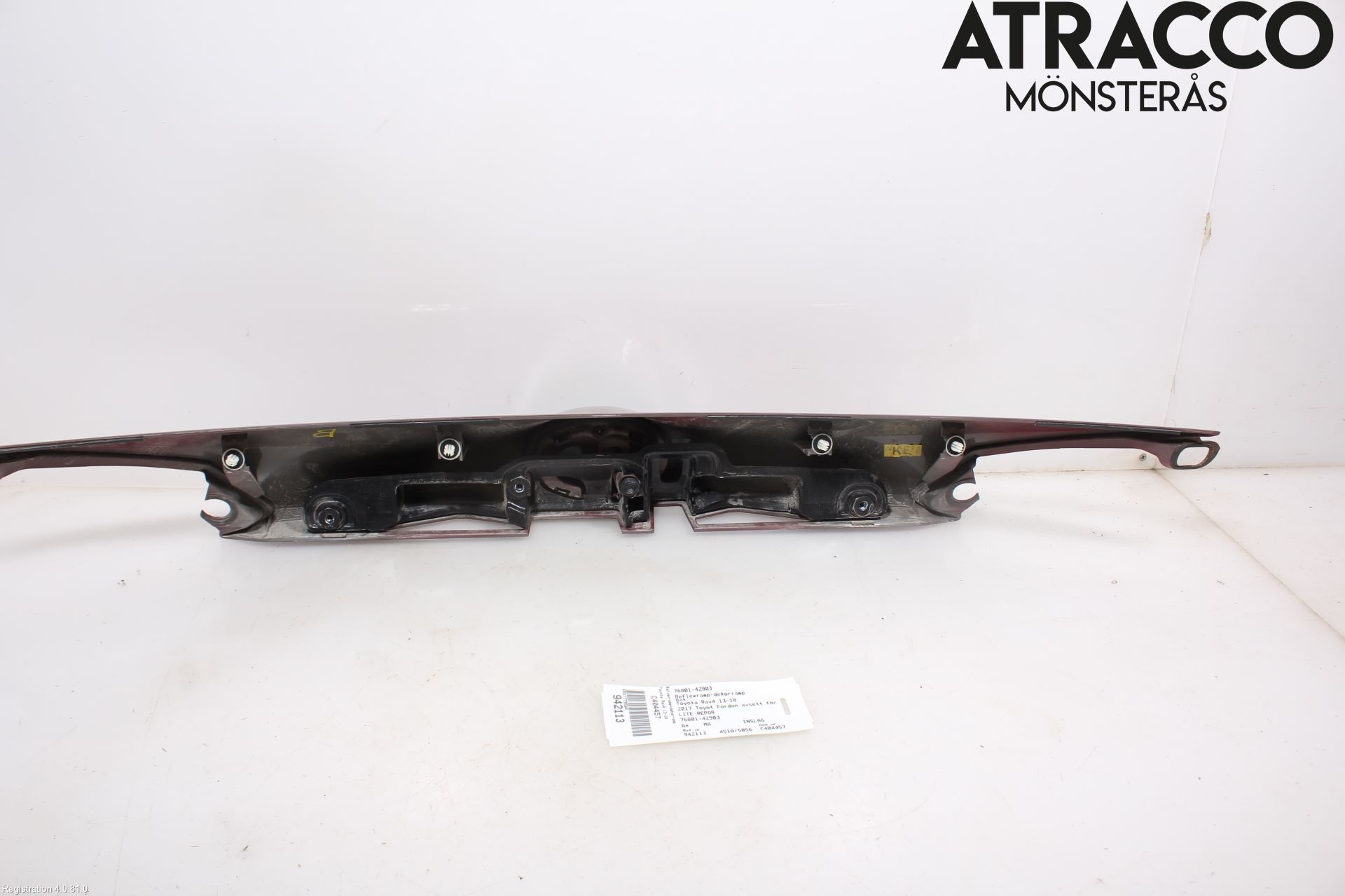 Toyota RAV4 13-18 Refleksplate - Skiltplate