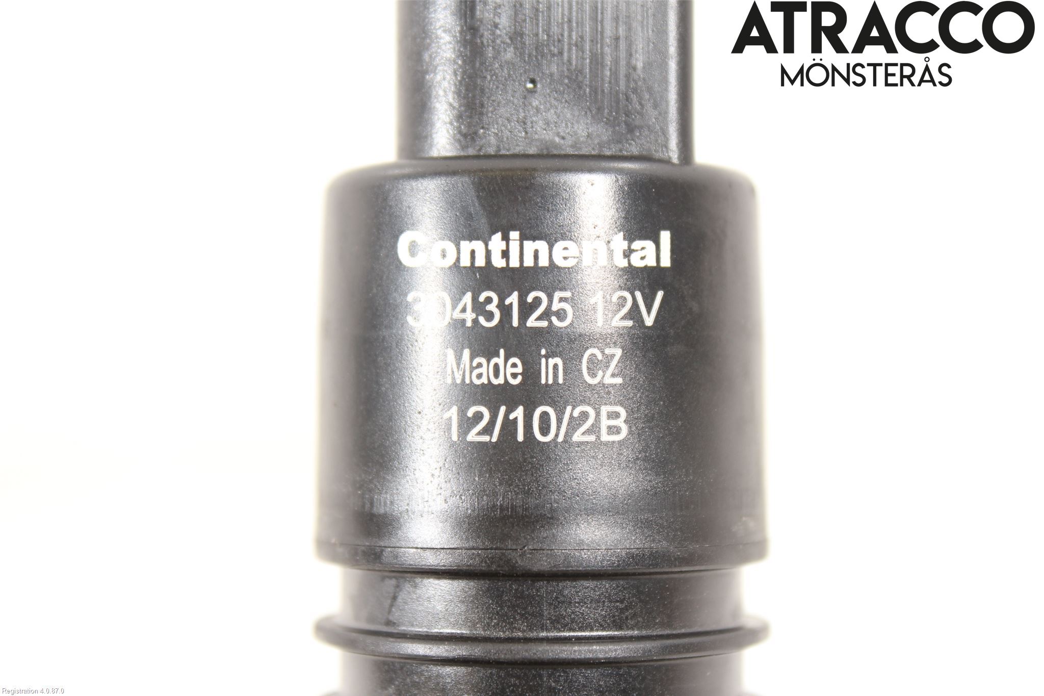 Mitsubishi OUTLANDER 07-12 Spylerpumpe Frontrute
