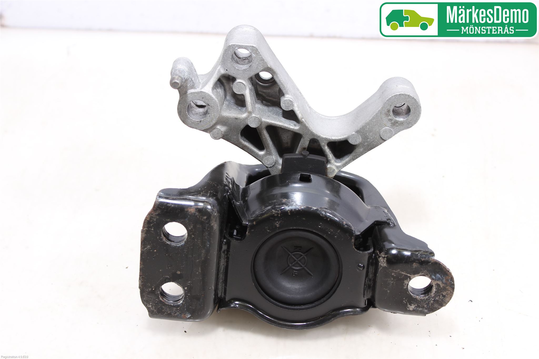 Nissan QASHQAI 14-17 Motor Feste Gummi