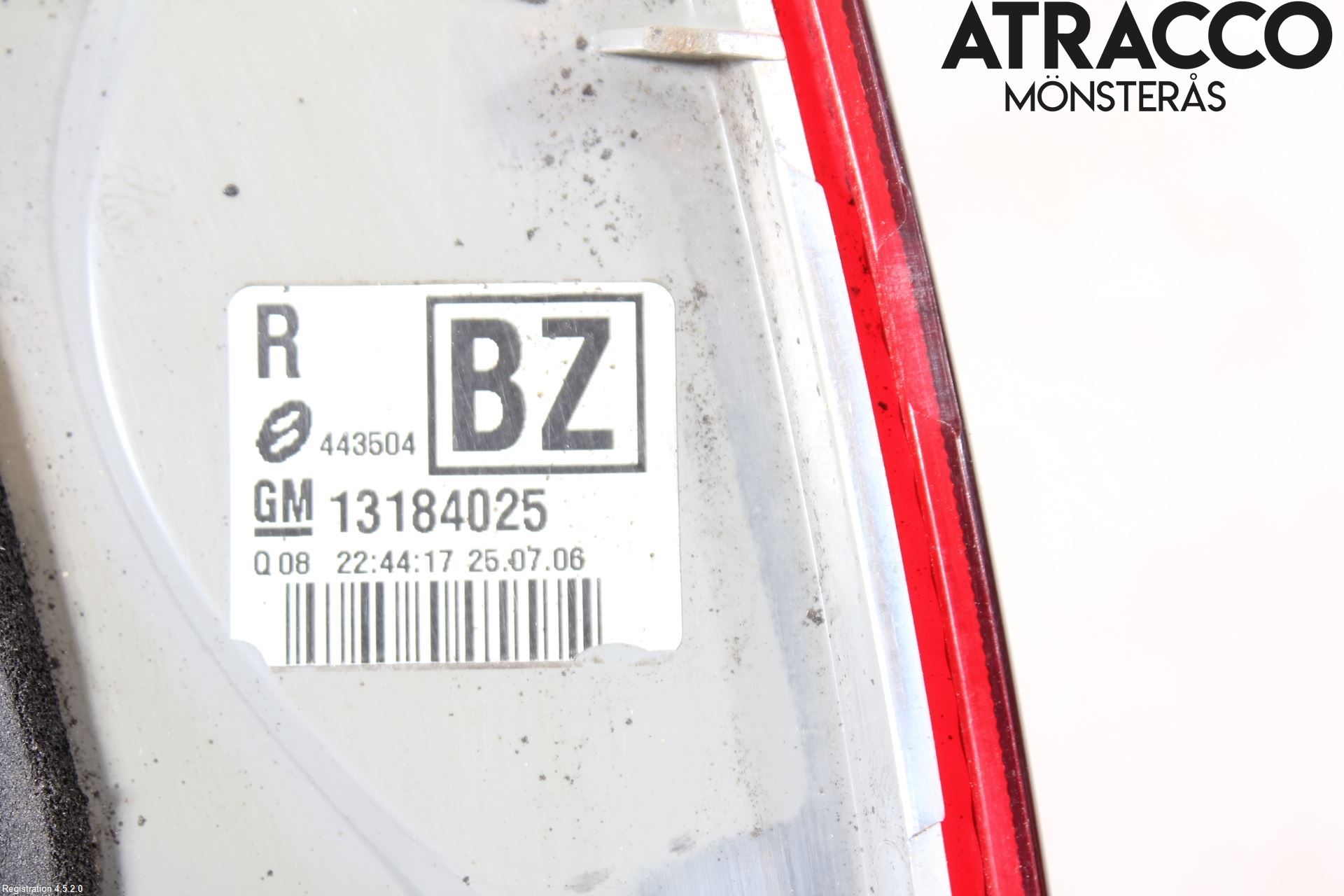 Opel VECTRA C 06-08 Baklykt Høyre  På Luke(Indre)