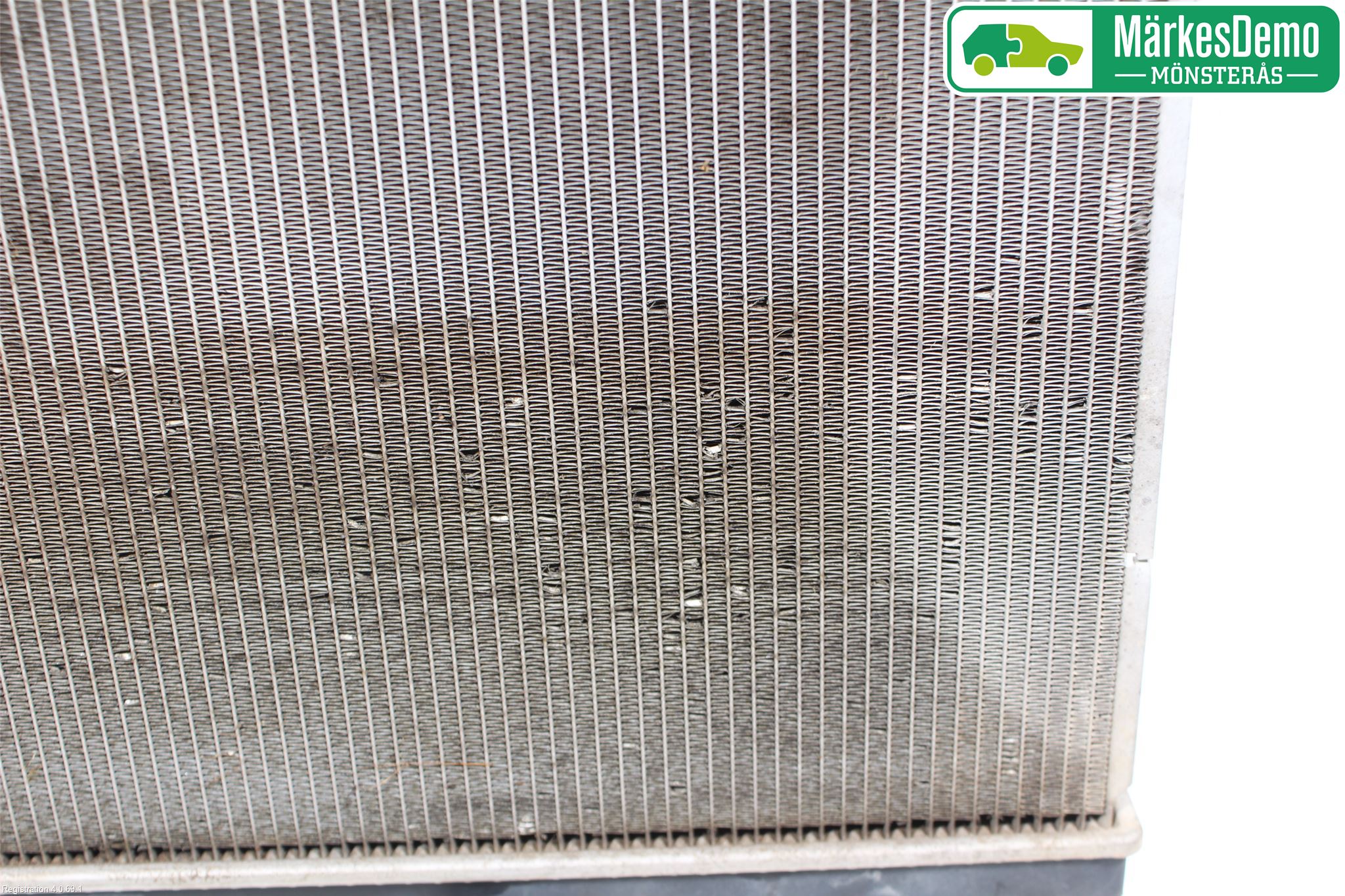 Nissan NAVARA 05-16 Radiator Manuell