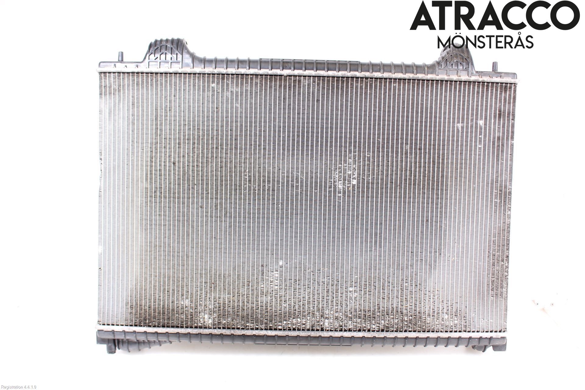 Jaguar XE (X760) 15-24 Radiator Manuell