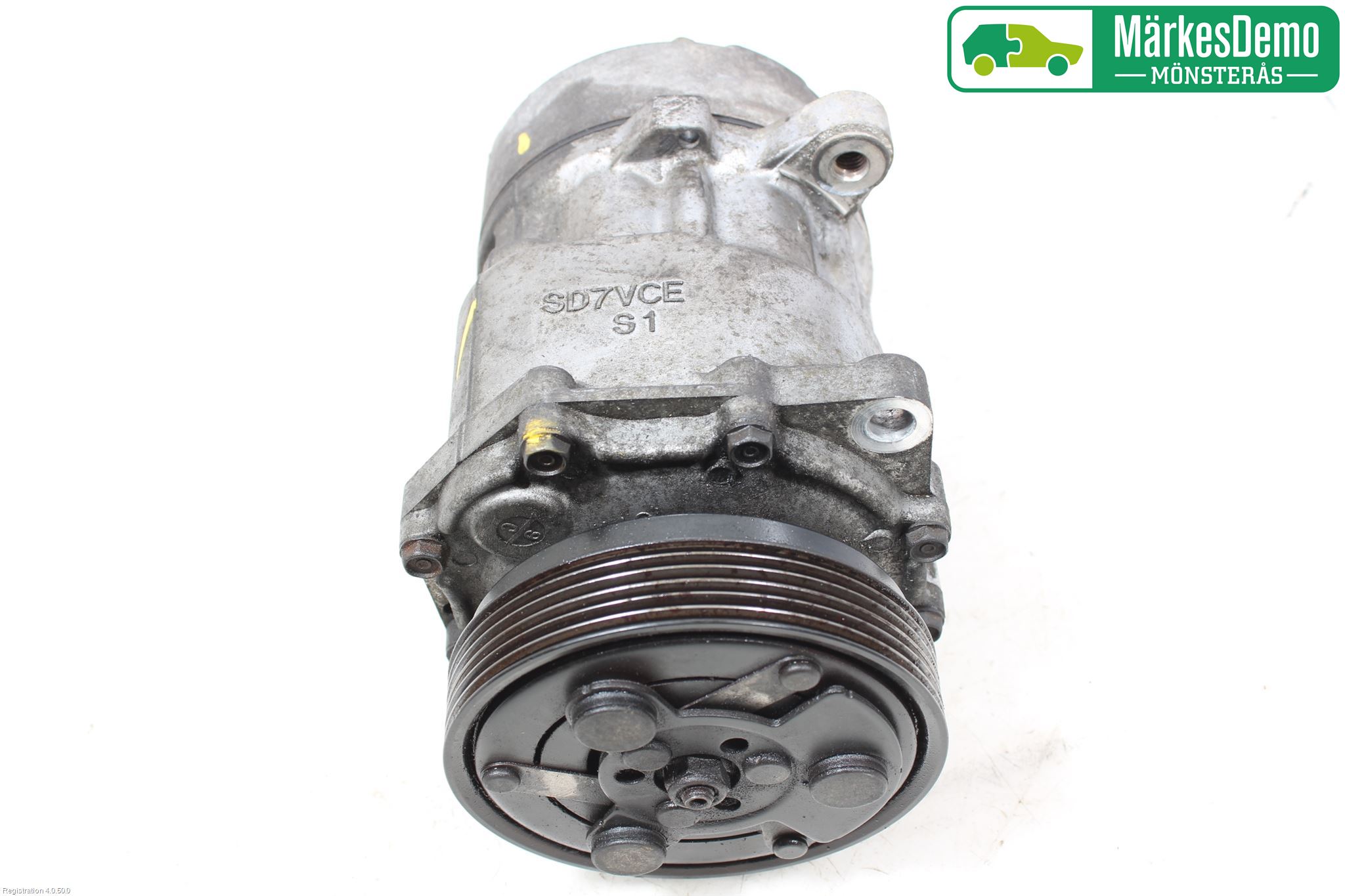 Volkswagen VW CADDY      04-10 Varme Ac Kompressor