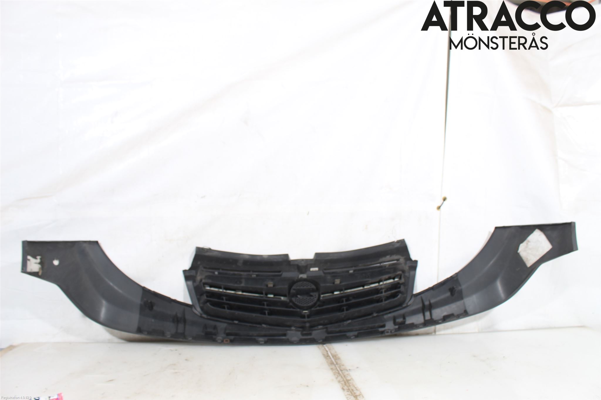 Opel VIVARO 01-14 Støtfanger Foran Plastdeksel