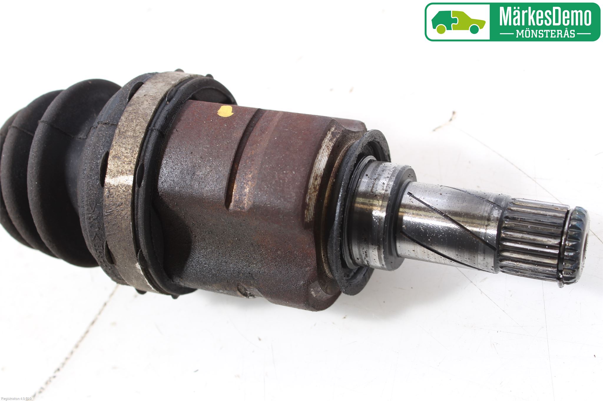 Opel CORSA D 07-14 Drivaksel Foran Kompl Venstre