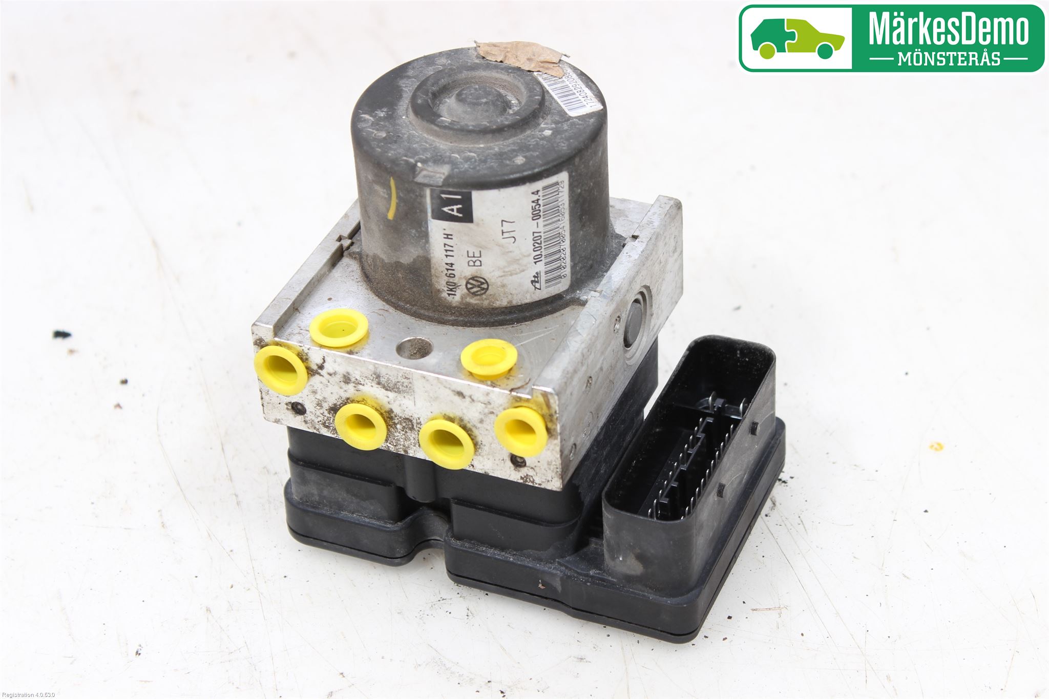 Volkswagen VW CADDY      04-10 Abs Hydraulikkaggregat