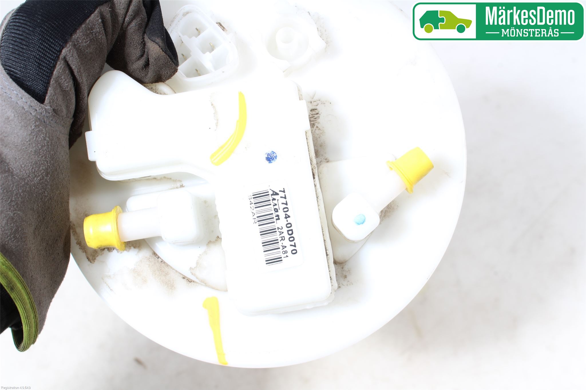 Toyota YARIS XP130 12-14 Drivstoffpumpe Fødepumpe El