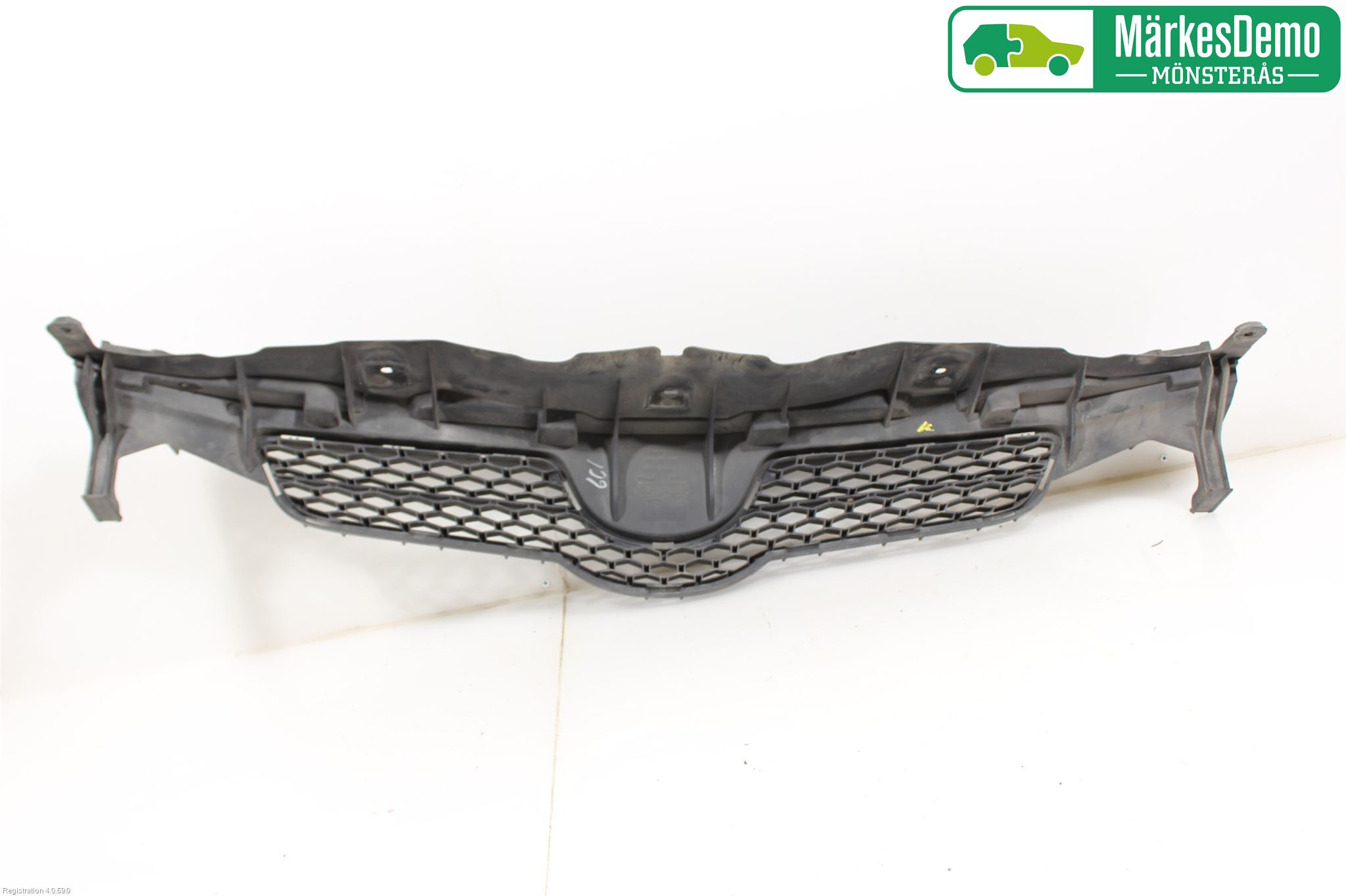 Toyota AURIS 10-12 Grill Komplett