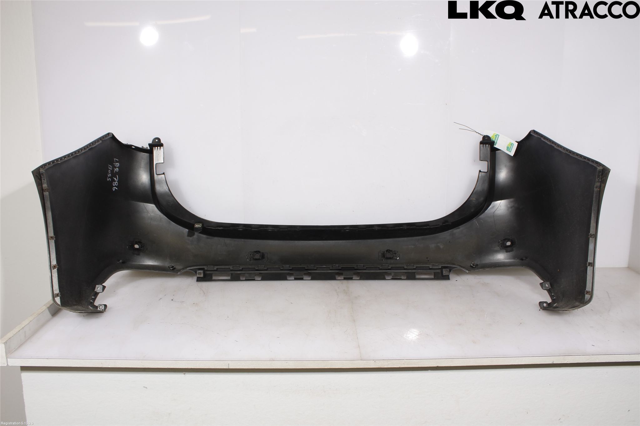Kia CARENS III 13-19 Støtfanger Foran Plastdeksel
