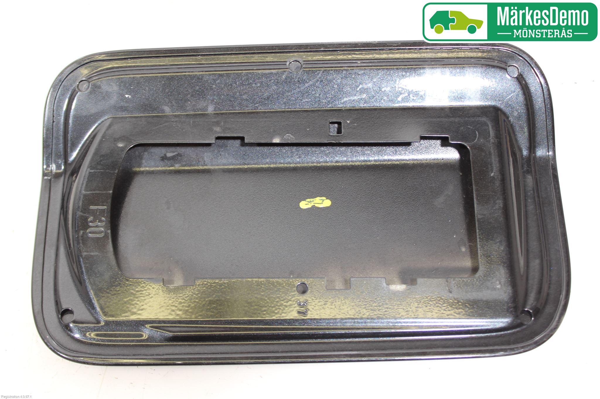 BMW 3 F30/F31/F80 12-19 Drivstoff Tankluke