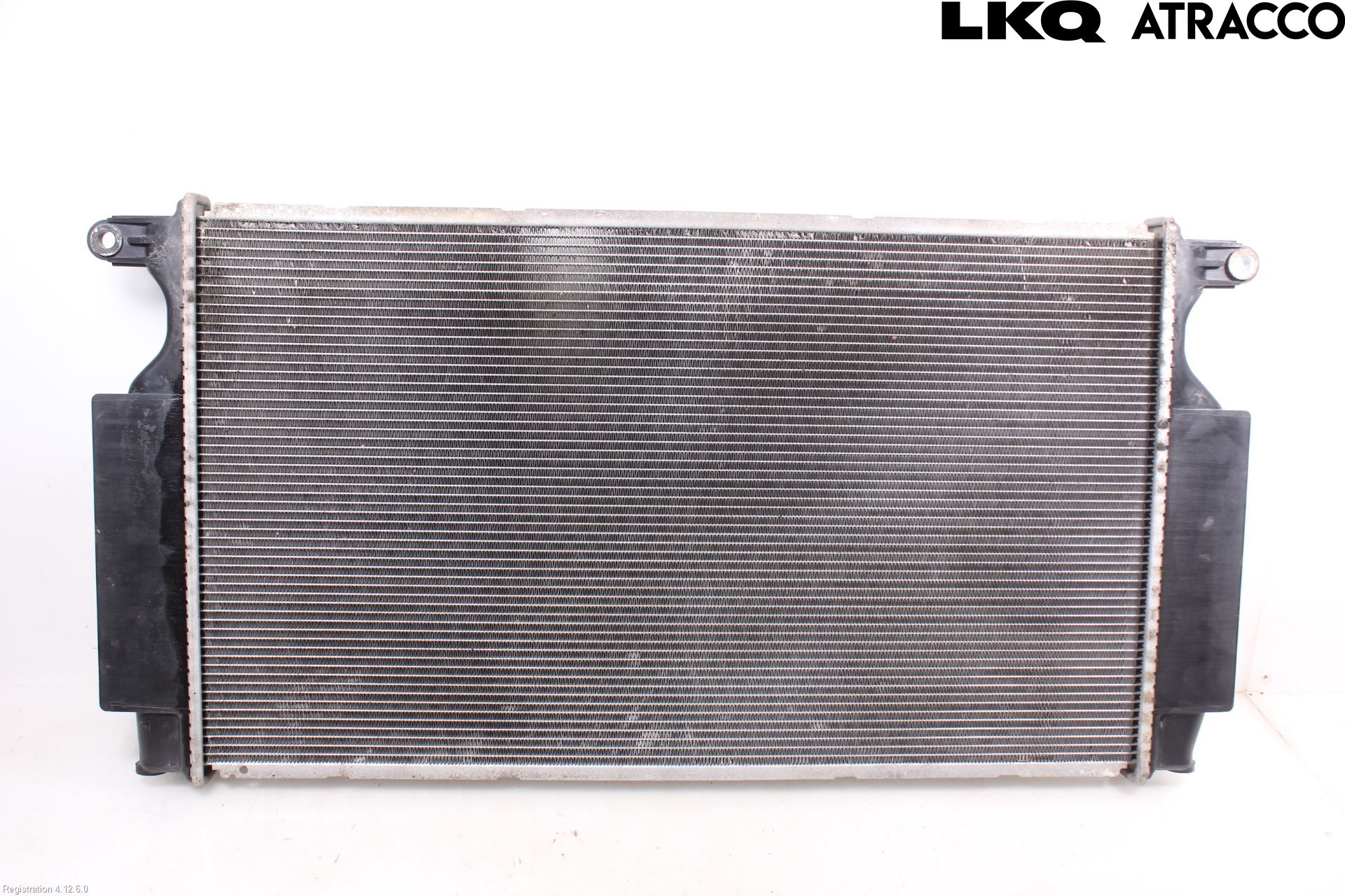 Toyota AVENSIS 09-15 Radiator Manuell