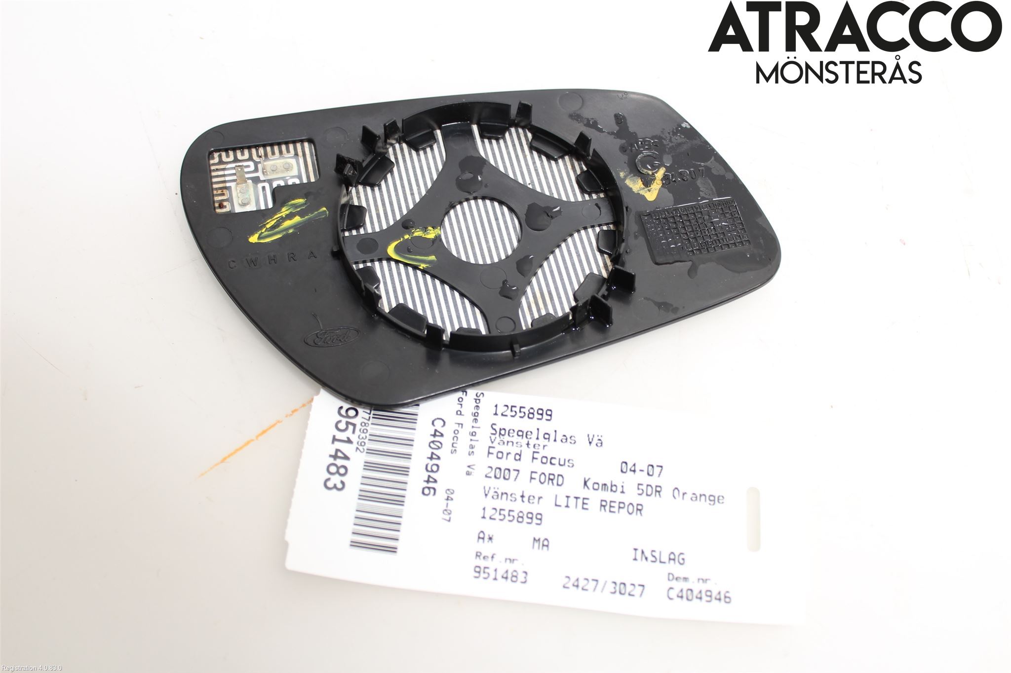 Ford FOCUS     04-07 Speil Glass V