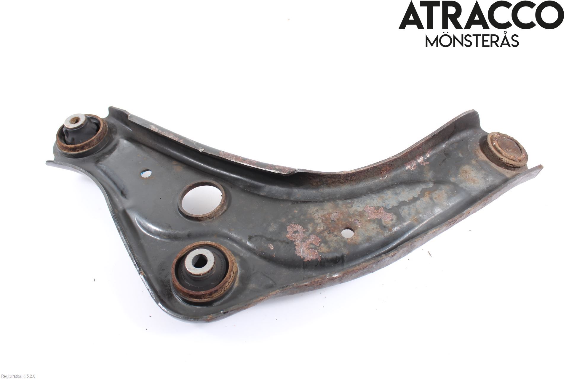 Nissan QASHQAI 14-17 Bærearm Foran Høyre Nedre