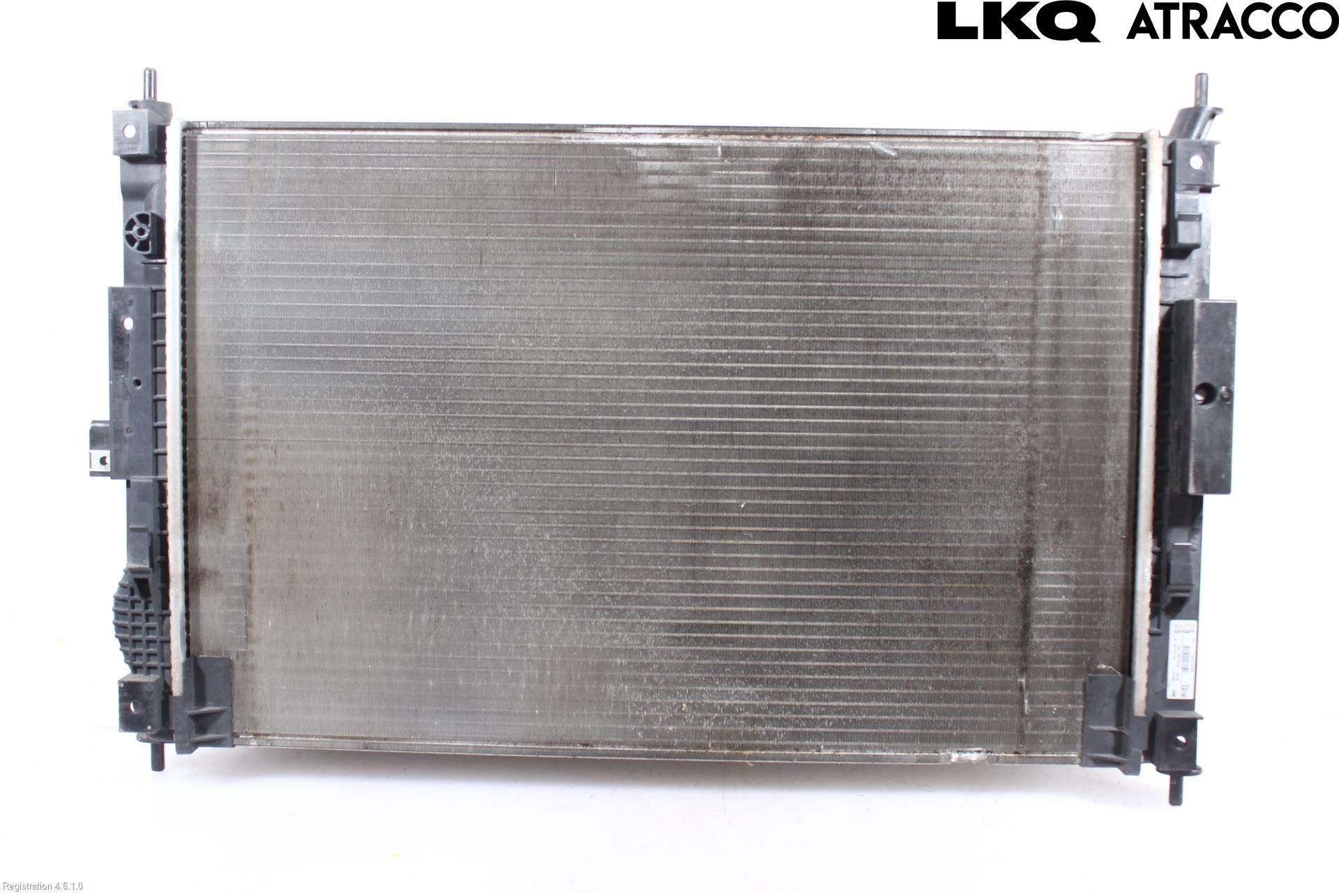 Peugeot 3008 17-24 Radiator Manuell