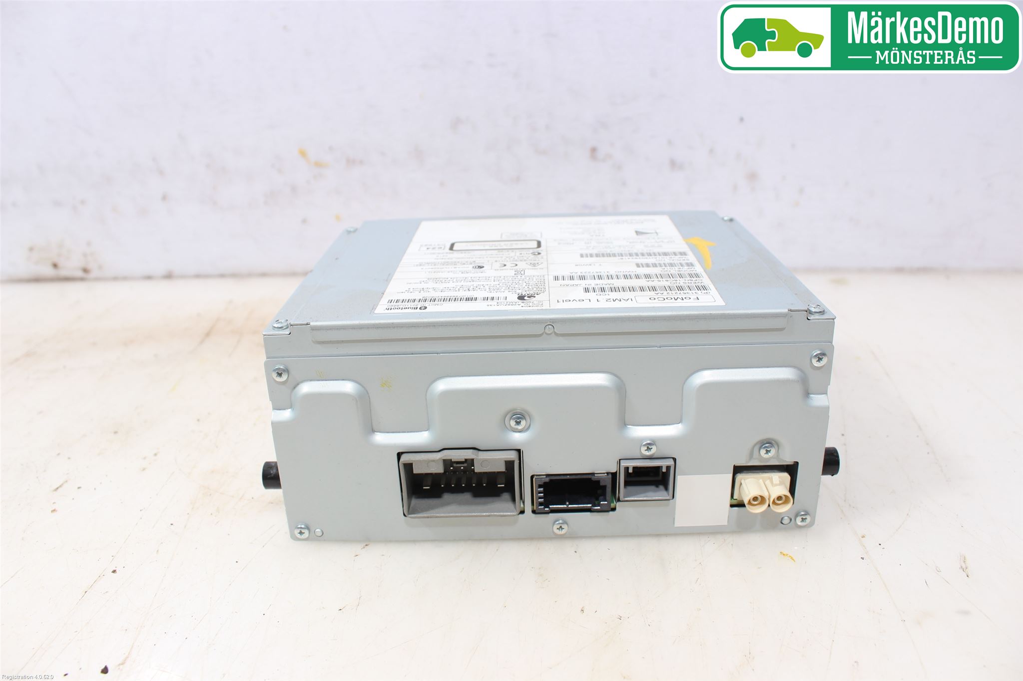 Volvo V60 11-13 Stereo Radio