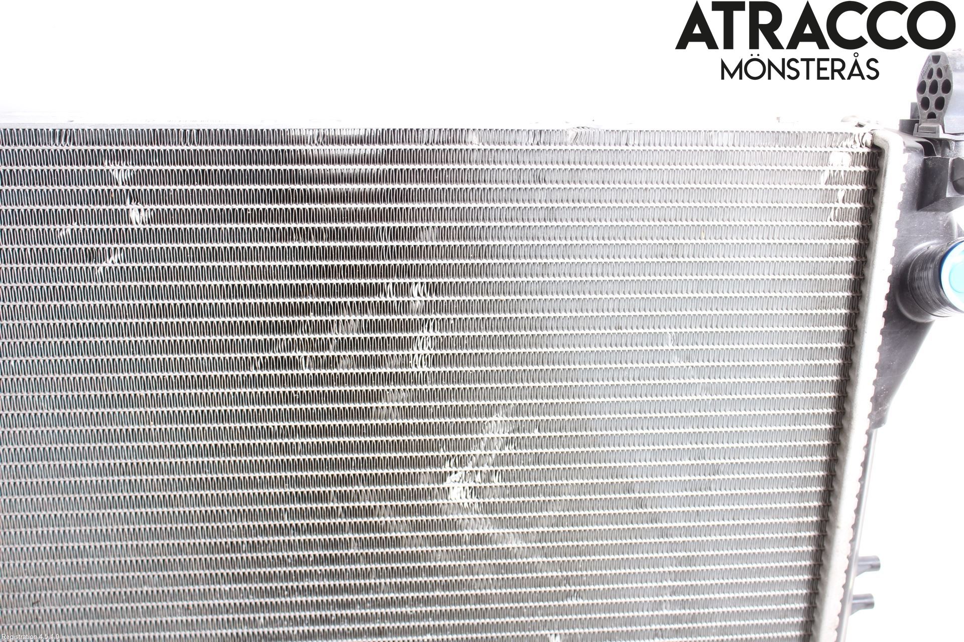 Saab 9-3 VER2/VER3 08-15 Radiator Automat