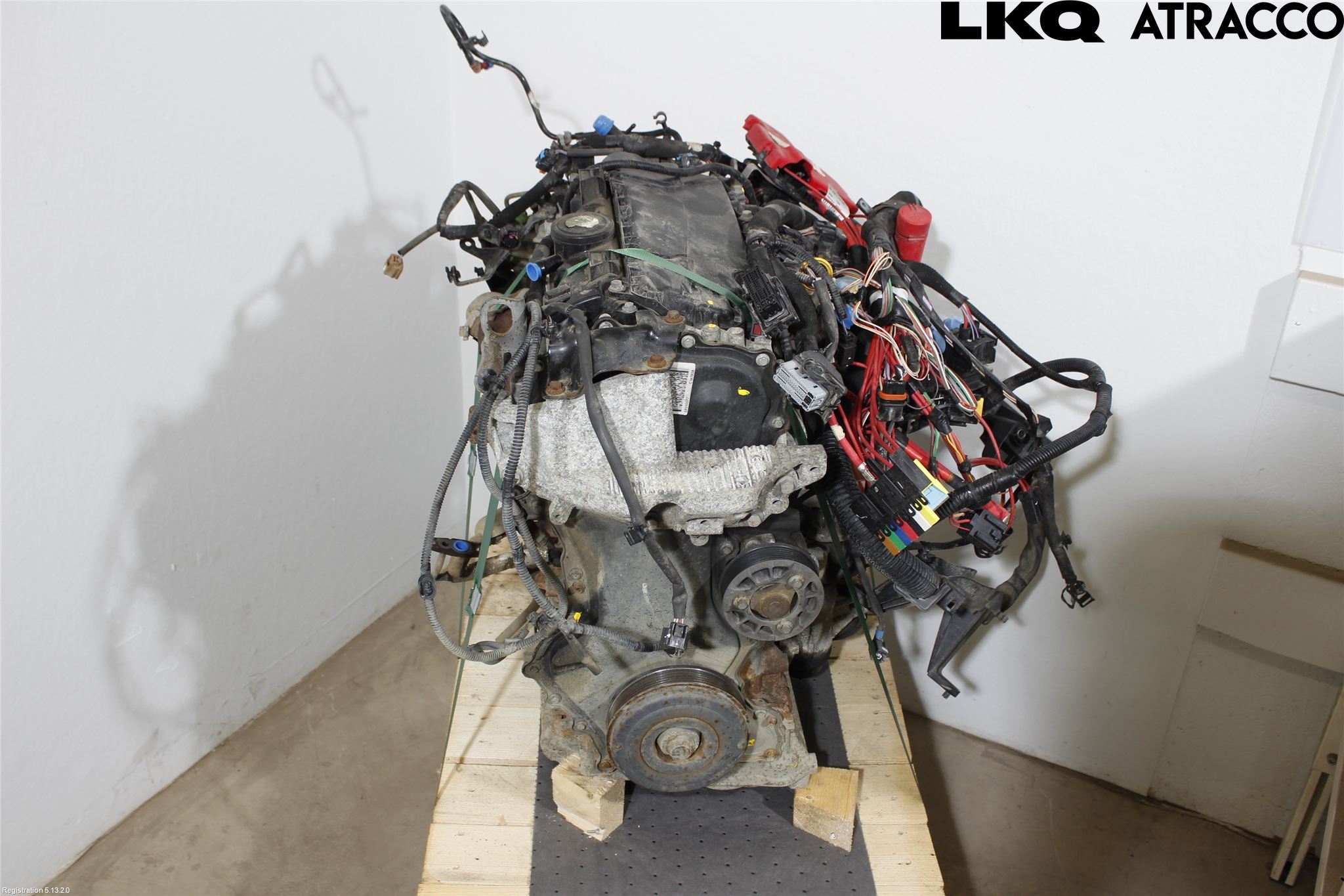 Nissan NV400 12-24 Motor Diesel