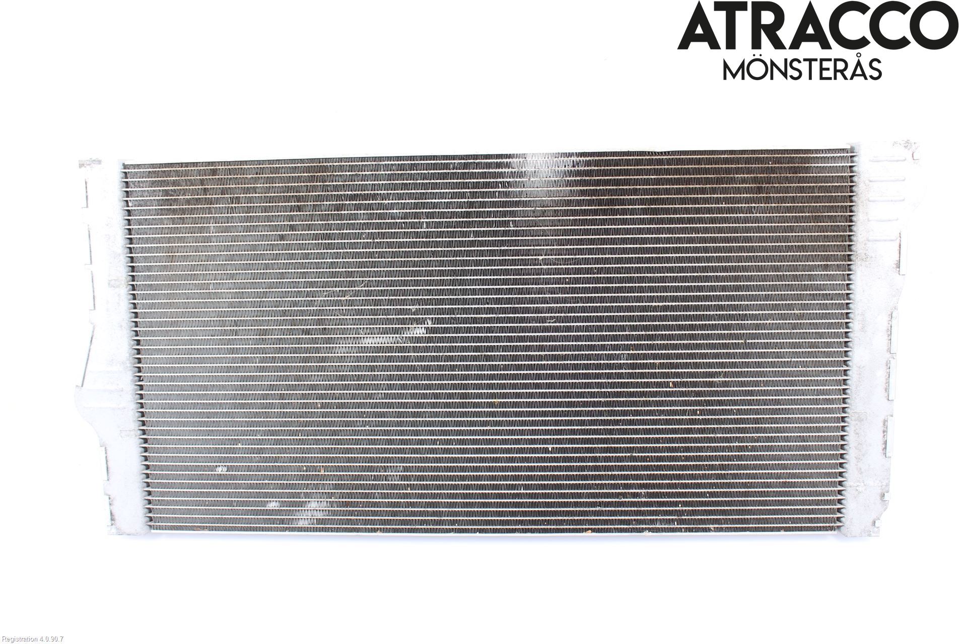 BMW 5 F10/F11/F18 09-17 Radiator Automat
